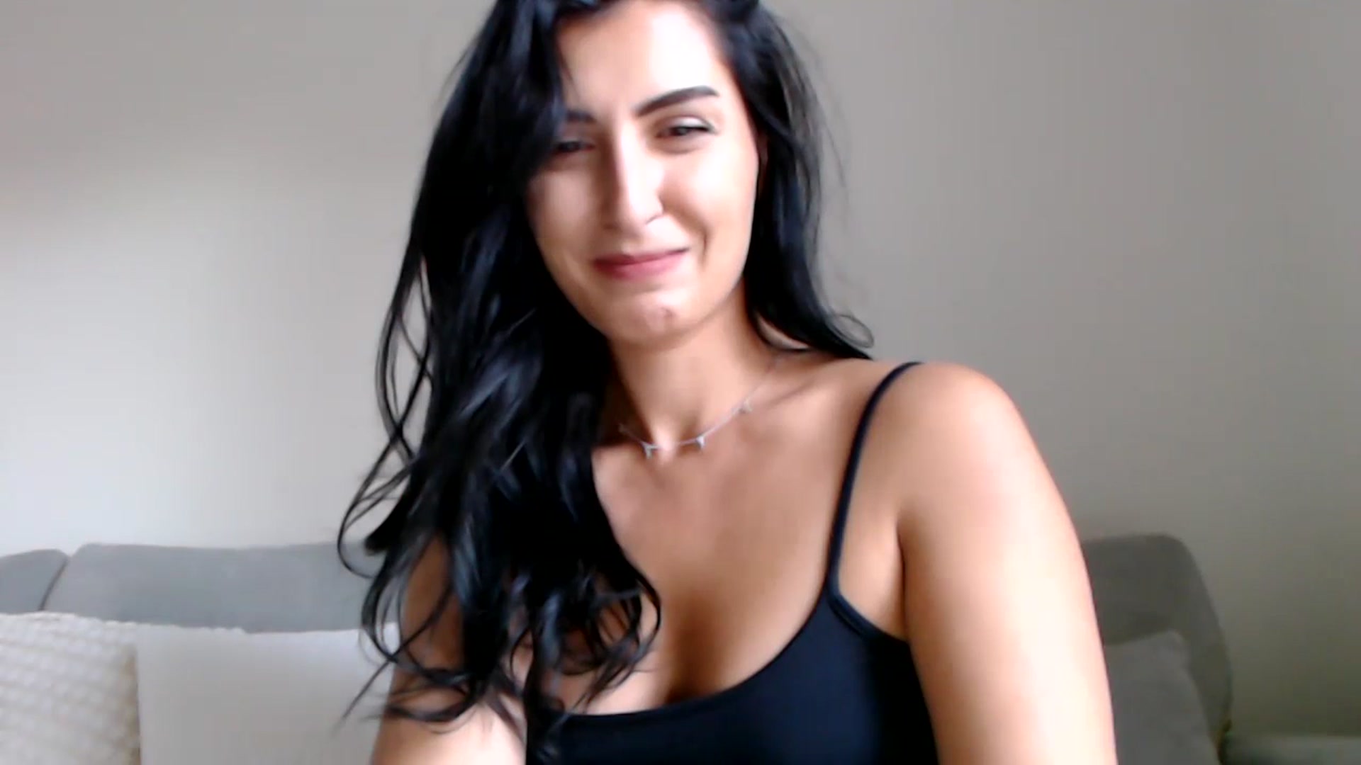 Gallery image thumbnail from LeaIson's myfreecams stream on, 11/21/2023, 14:43 image 13 of 20