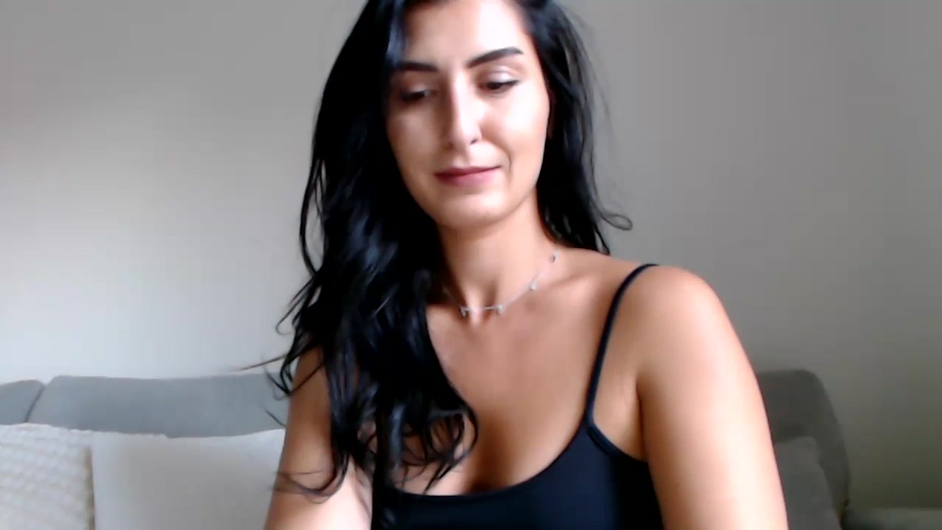 Gallery image thumbnail from LeaIson's myfreecams stream on, 11/21/2023, 14:43 image 8 of 20