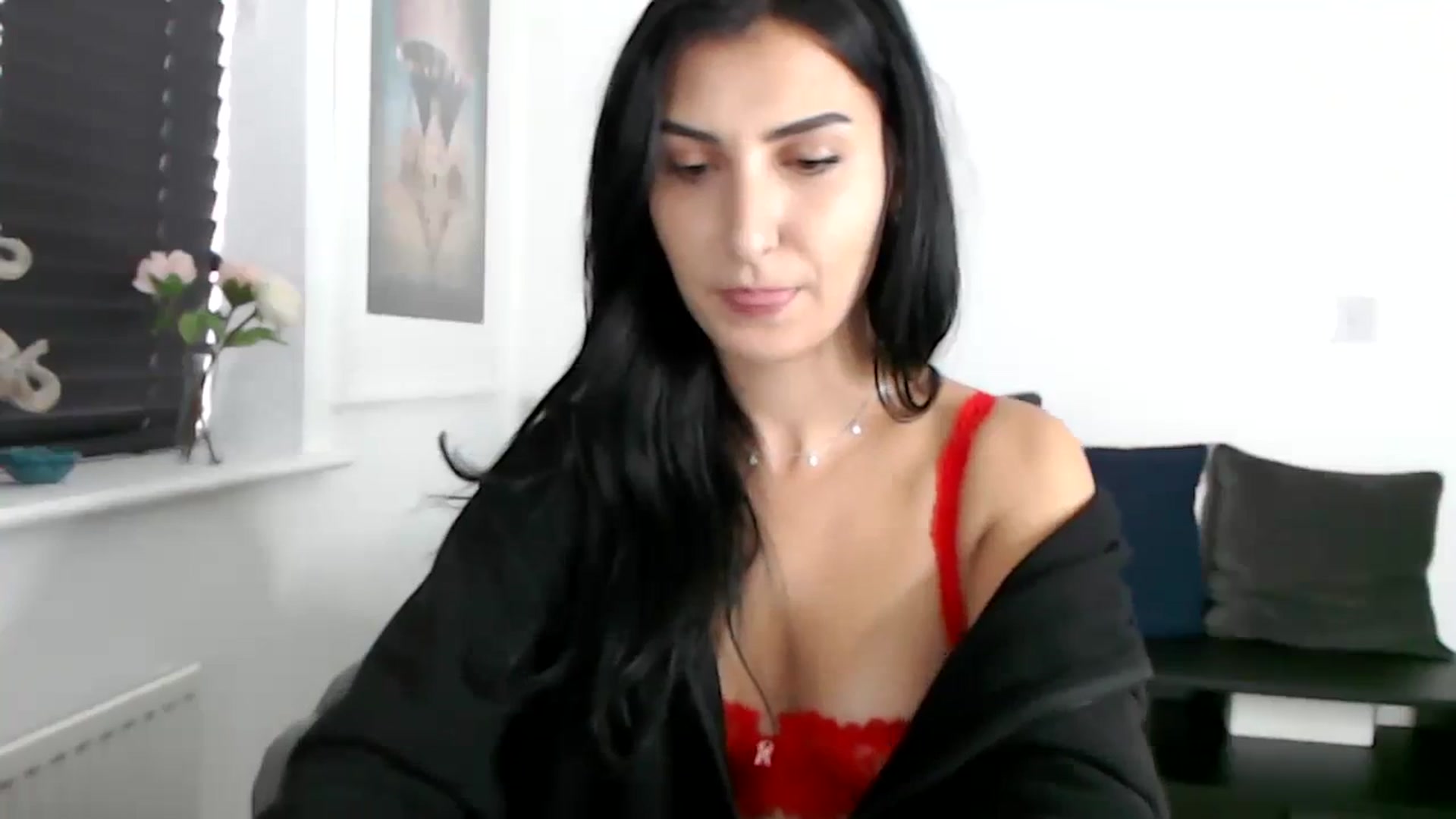 Gallery image thumbnail from LeaIson's myfreecams stream on, 11/22/2023, 13:05 image 19 of 20
