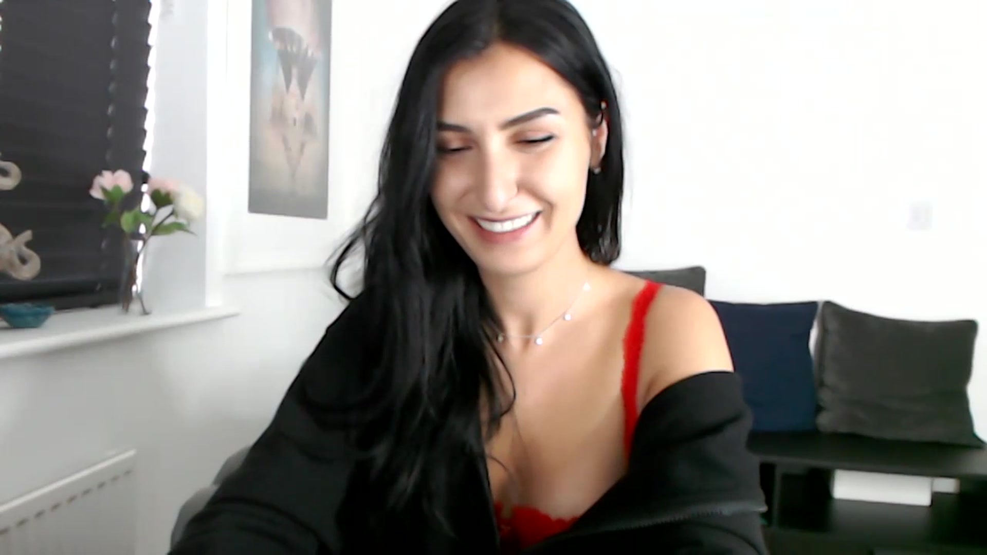 Gallery image thumbnail from LeaIson's myfreecams stream on, 11/22/2023, 13:05 image 13 of 20