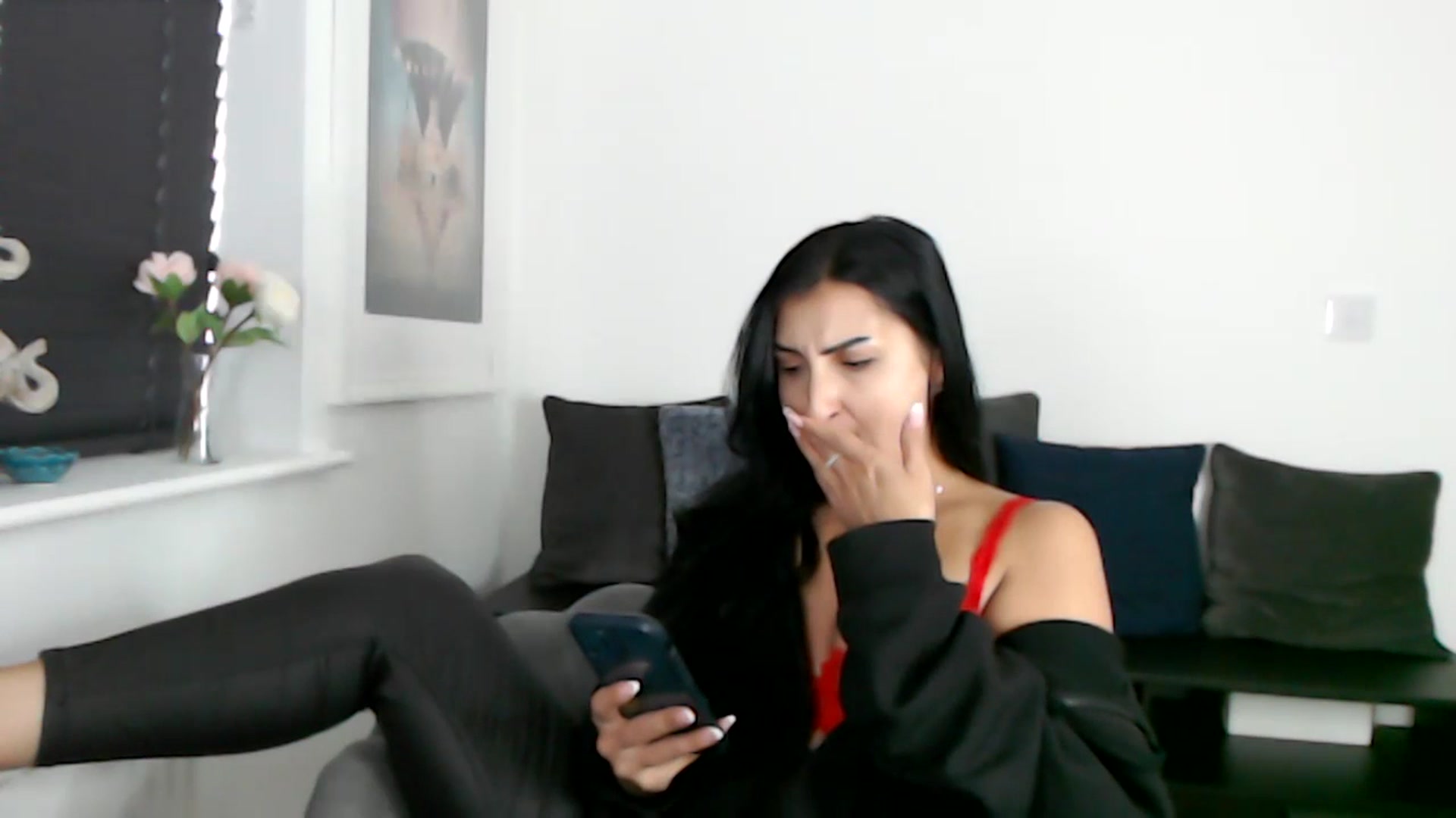 Gallery image thumbnail from LeaIson's myfreecams stream on, 11/22/2023, 14:13 image 6 of 20