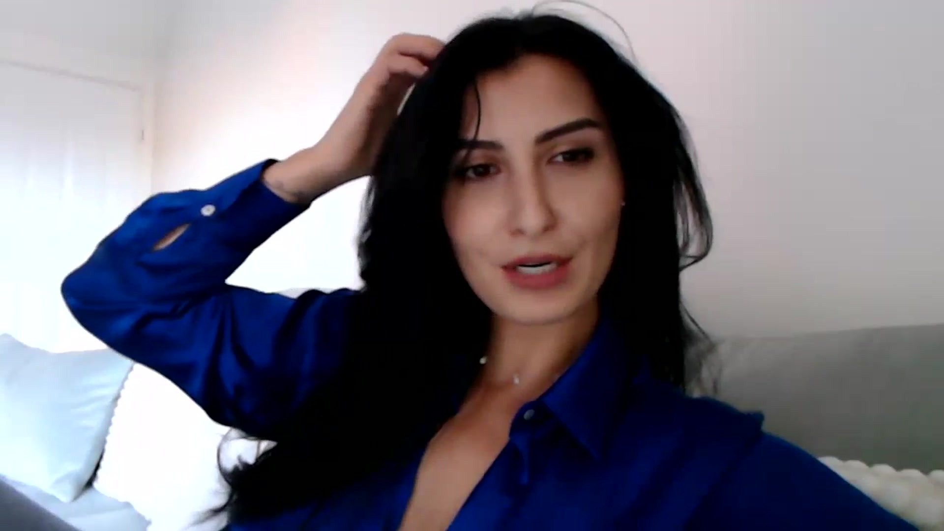 Gallery image thumbnail from LeaIson's myfreecams stream on, 11/24/2023, 14:22 image 16 of 20