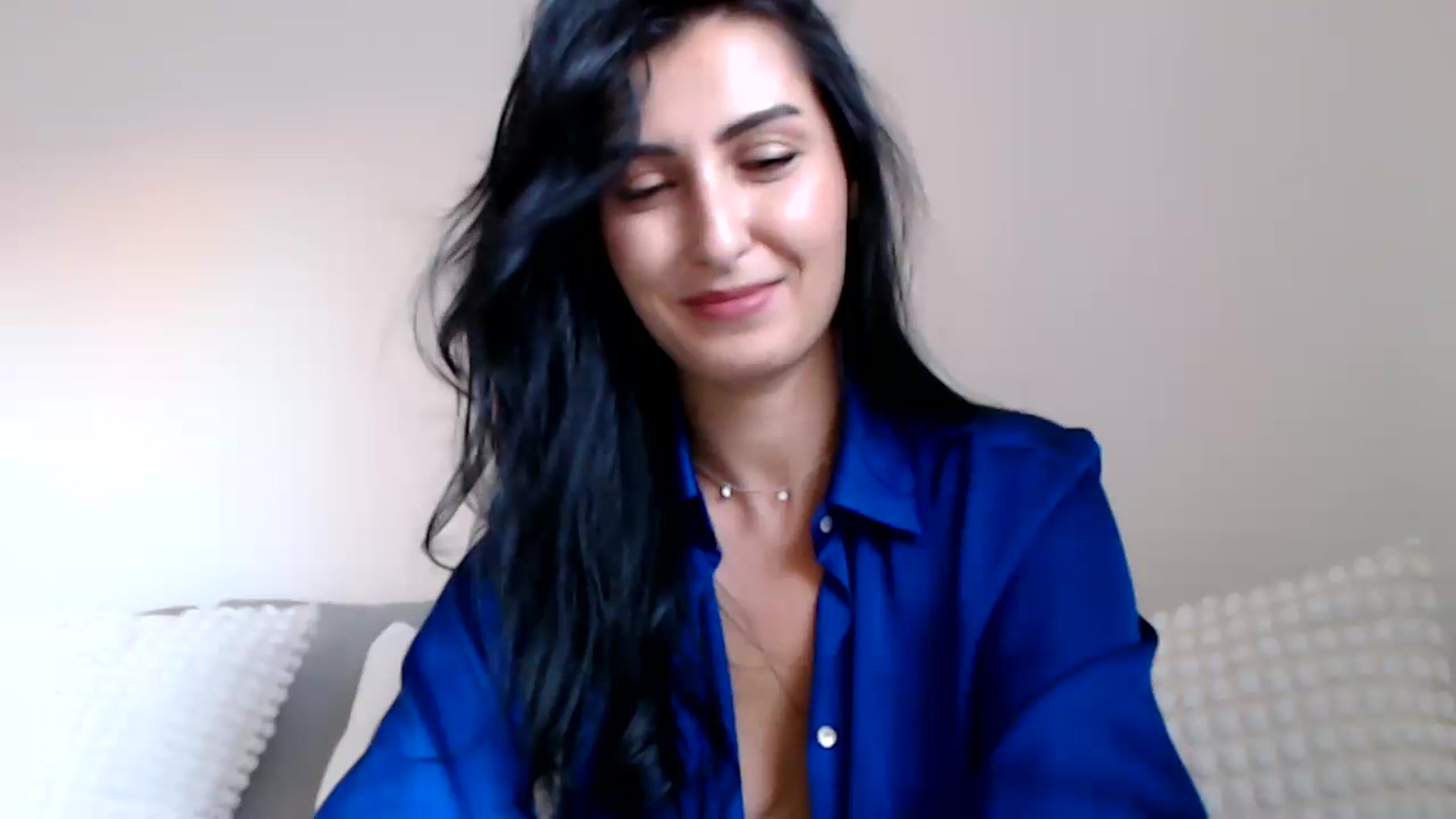 Gallery image thumbnail from LeaIson's myfreecams stream on, 11/24/2023, 14:22 image 12 of 20