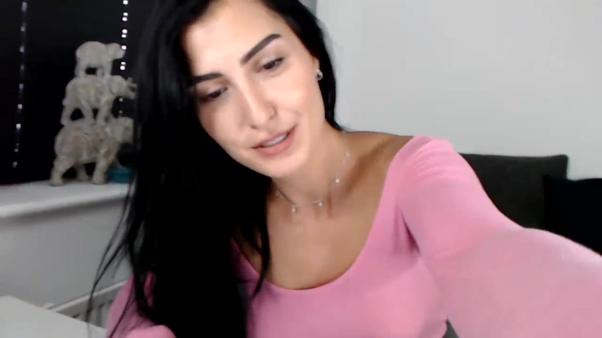 Gallery image thumbnail from LeaIson's myfreecams stream on, 11/27/2023, 13:19 image 3 of 20