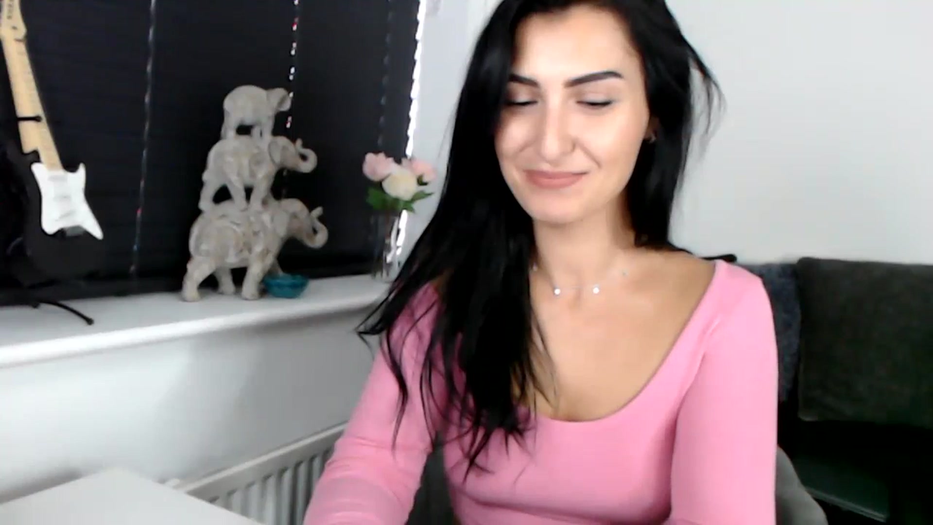 Gallery image thumbnail from LeaIson's myfreecams stream on, 11/27/2023, 13:47 image 11 of 20