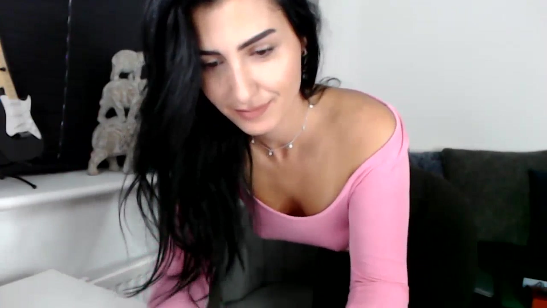 Gallery image thumbnail from LeaIson's myfreecams stream on, 11/27/2023, 13:47 image 19 of 20