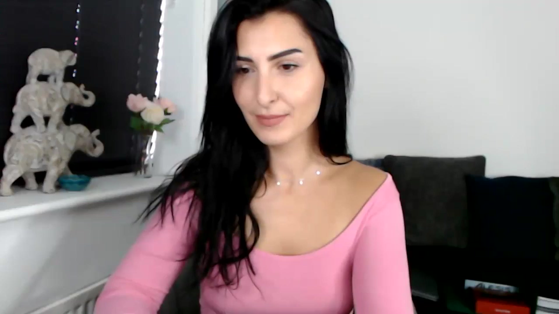 Gallery image thumbnail from LeaIson's myfreecams stream on, 11/27/2023, 13:47 image 9 of 20