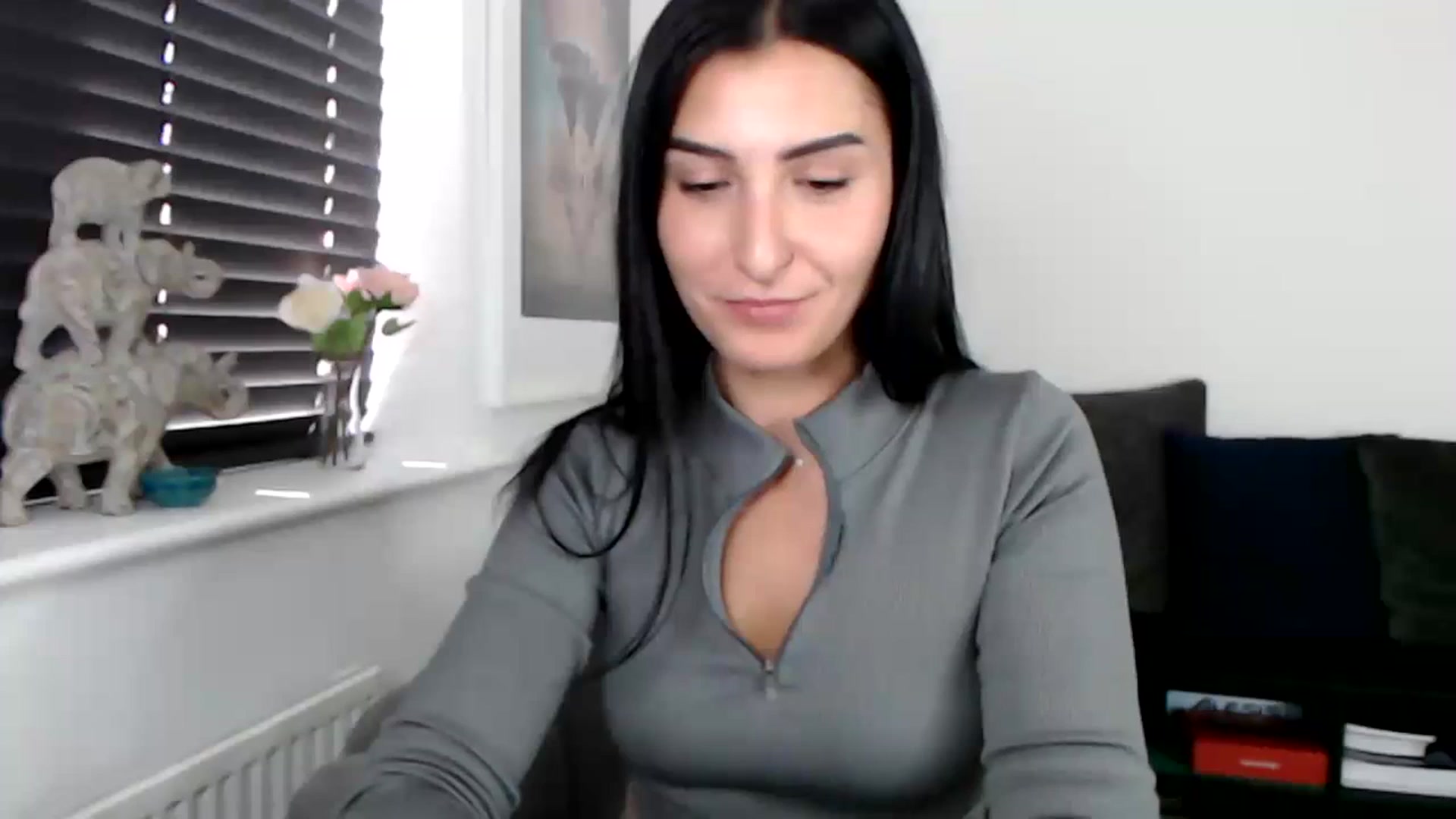 Gallery image thumbnail from LeaIson's myfreecams stream on, 11/30/2023, 12:01 image 1 of 20