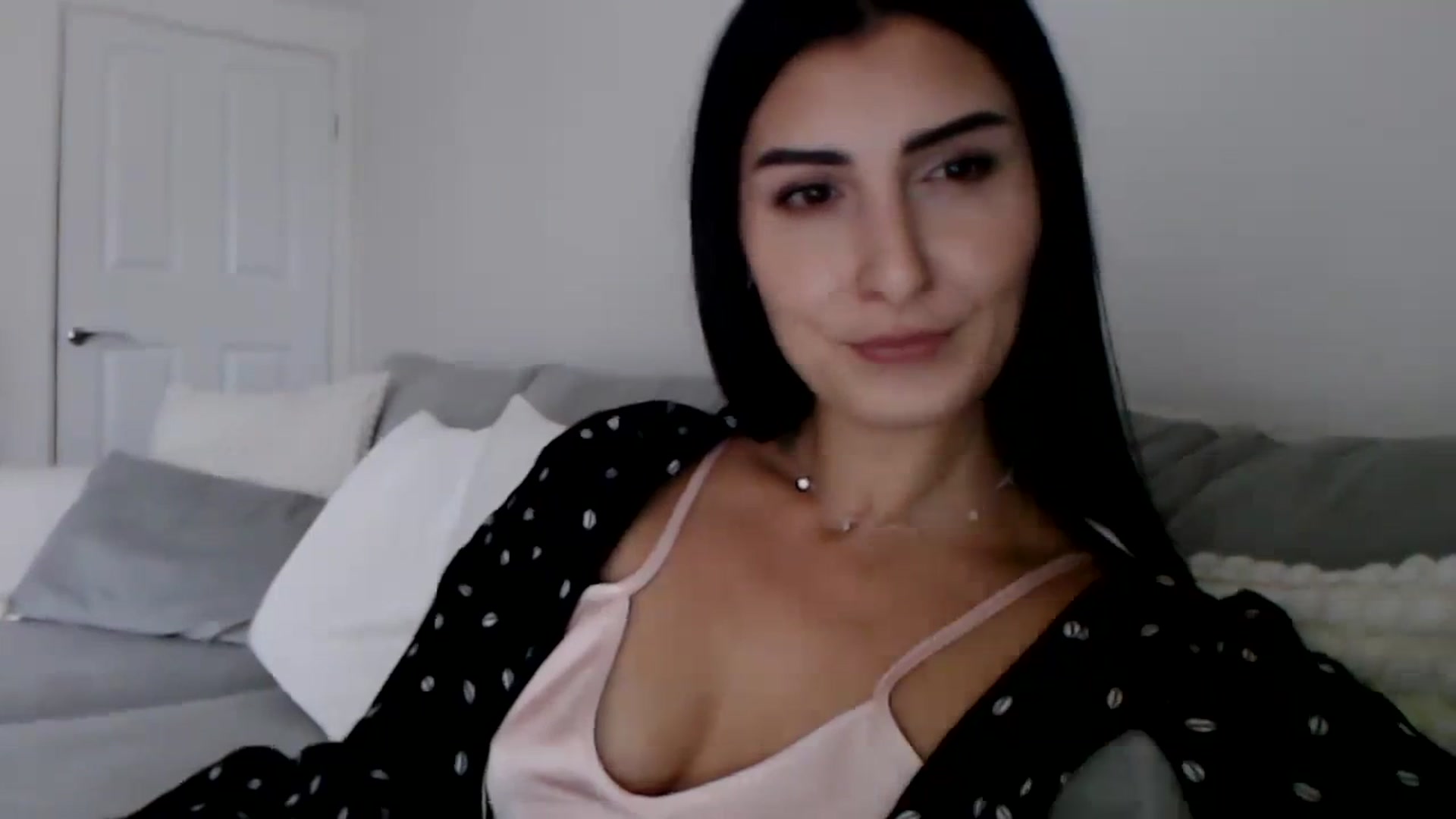 Gallery image thumbnail from LeaIson's myfreecams stream on, 12/01/2023, 12:28 image 11 of 20