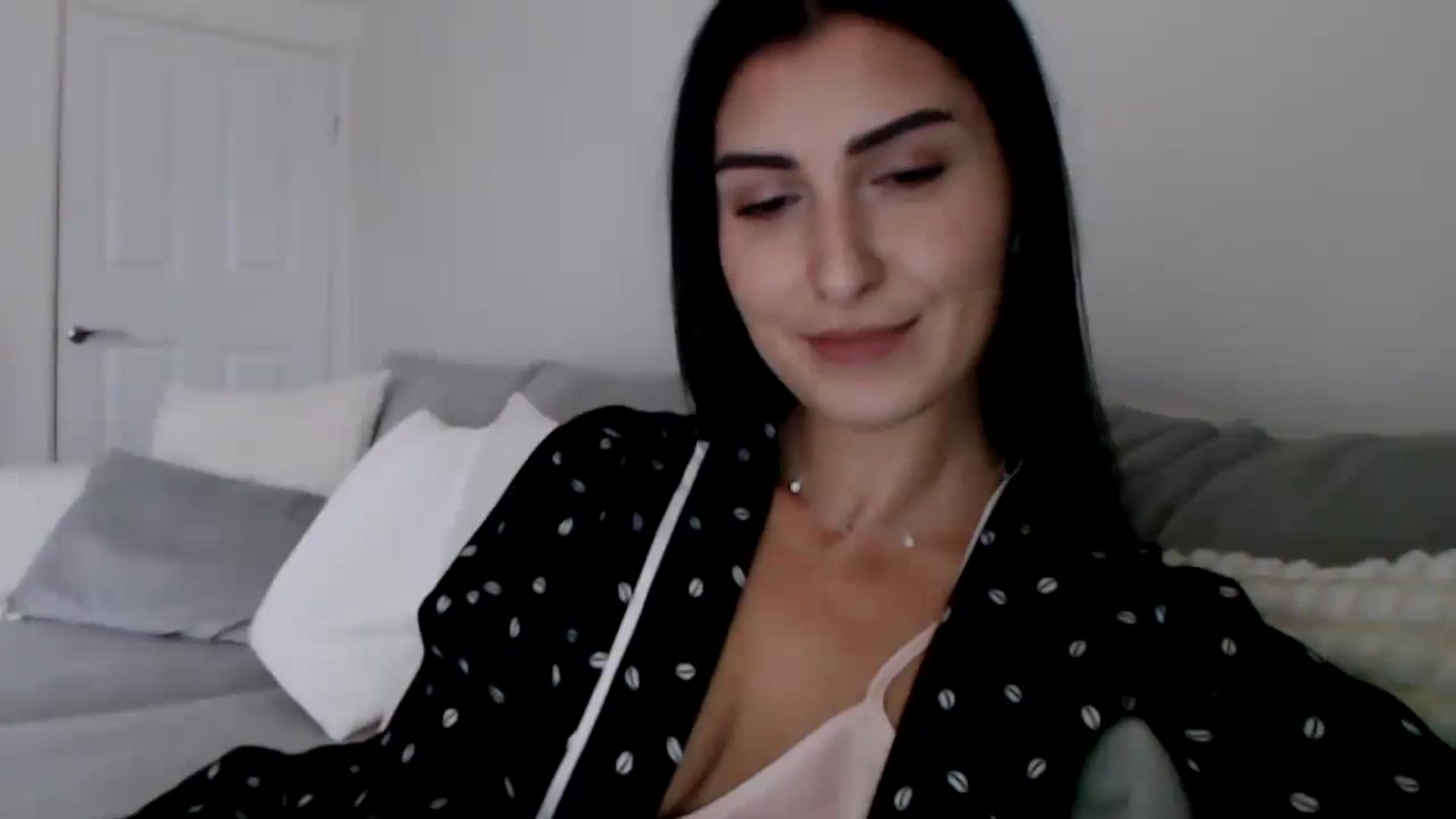 Gallery image thumbnail from LeaIson's myfreecams stream on, 12/01/2023, 12:28 image 9 of 20