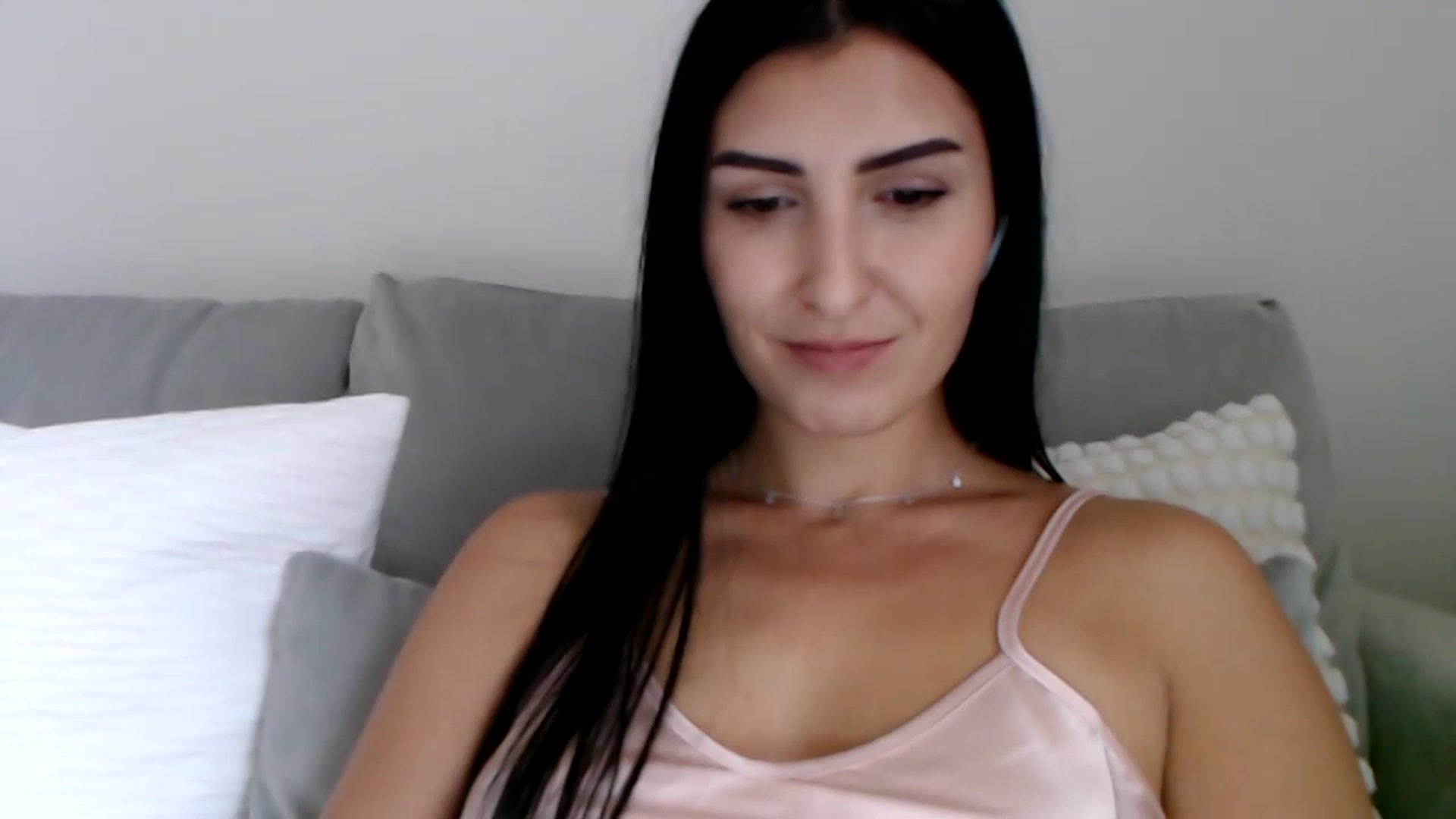 Gallery image thumbnail from LeaIson's myfreecams stream on, 12/01/2023, 13:41 image 1 of 20