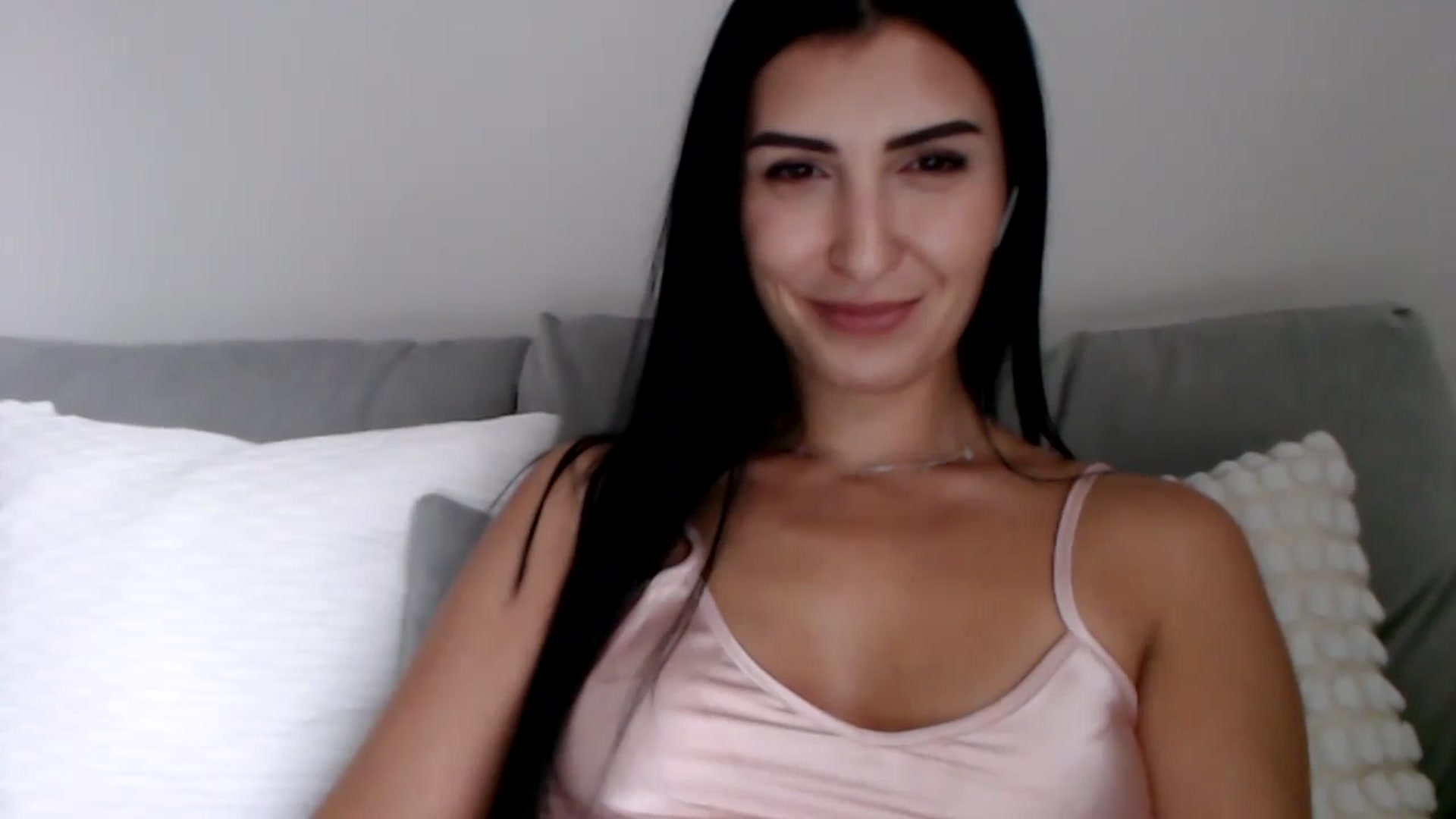 Gallery image thumbnail from LeaIson's myfreecams stream on, 12/01/2023, 14:28 image 3 of 20
