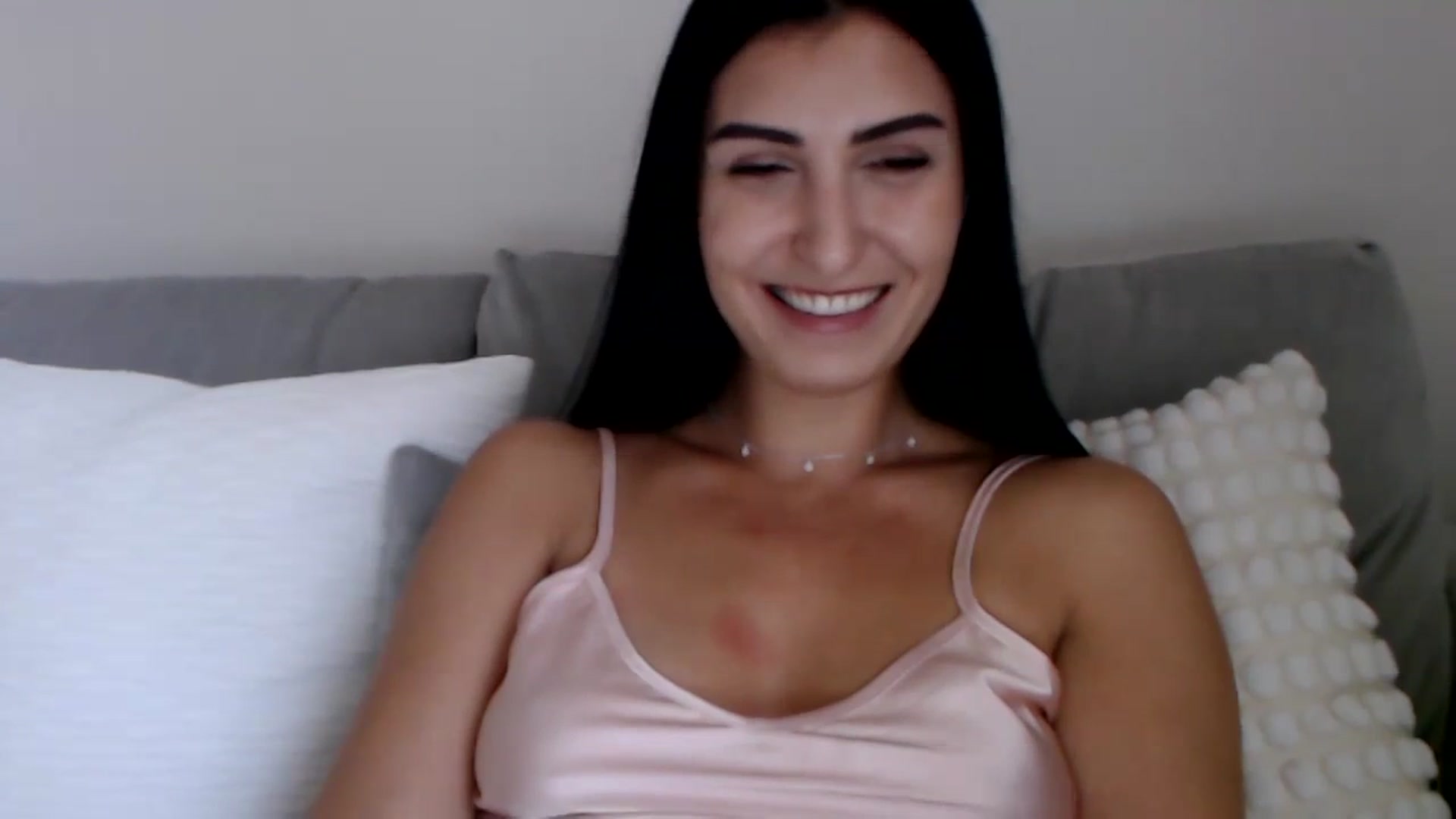 Gallery image thumbnail from LeaIson's myfreecams stream on, 12/01/2023, 14:28 image 14 of 20