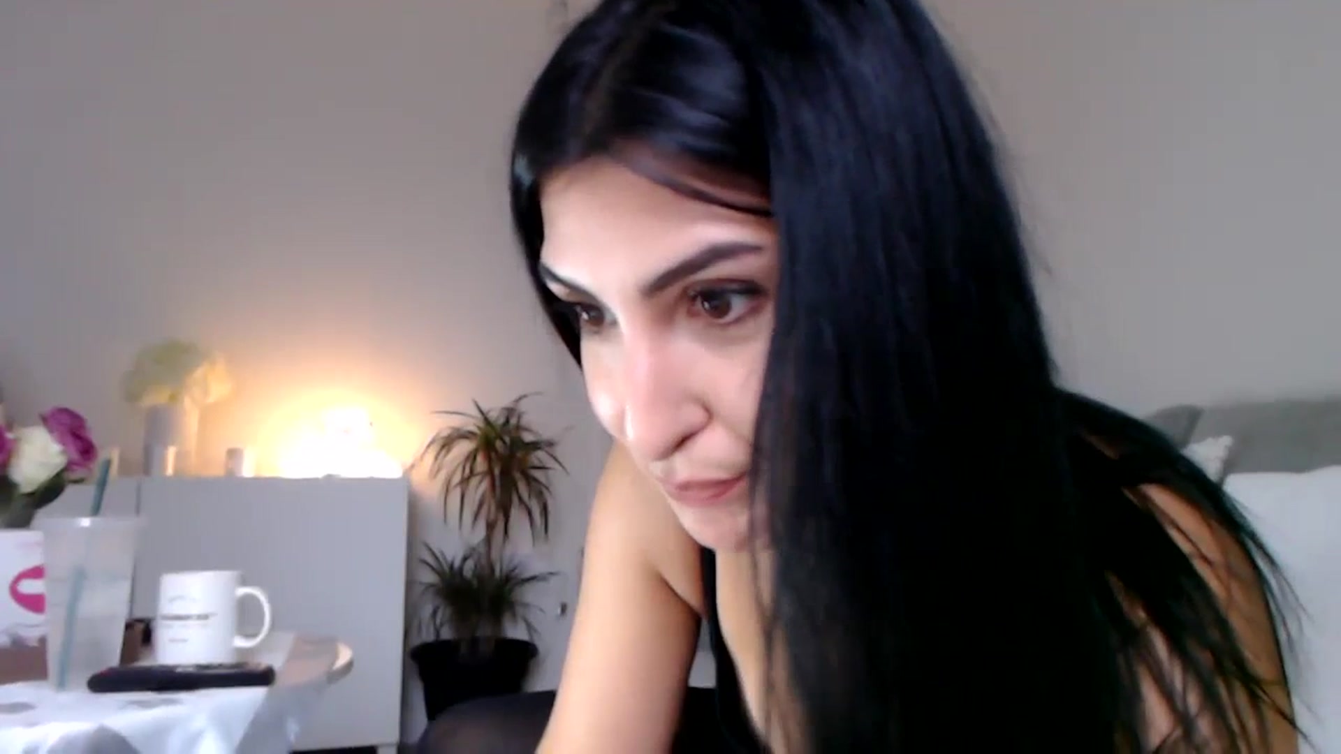 Gallery image thumbnail from LeaIson's myfreecams stream on, 12/04/2023, 12:00 image 11 of 20