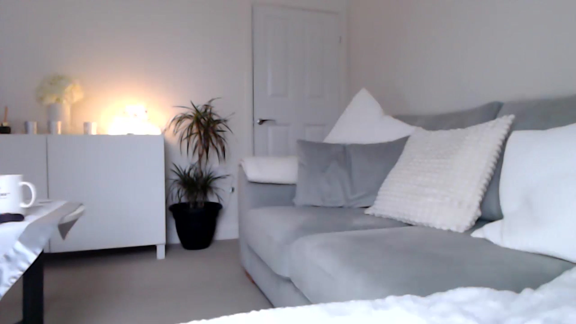Gallery image thumbnail from LeaIson's myfreecams stream on, 12/04/2023, 12:00 image 16 of 20
