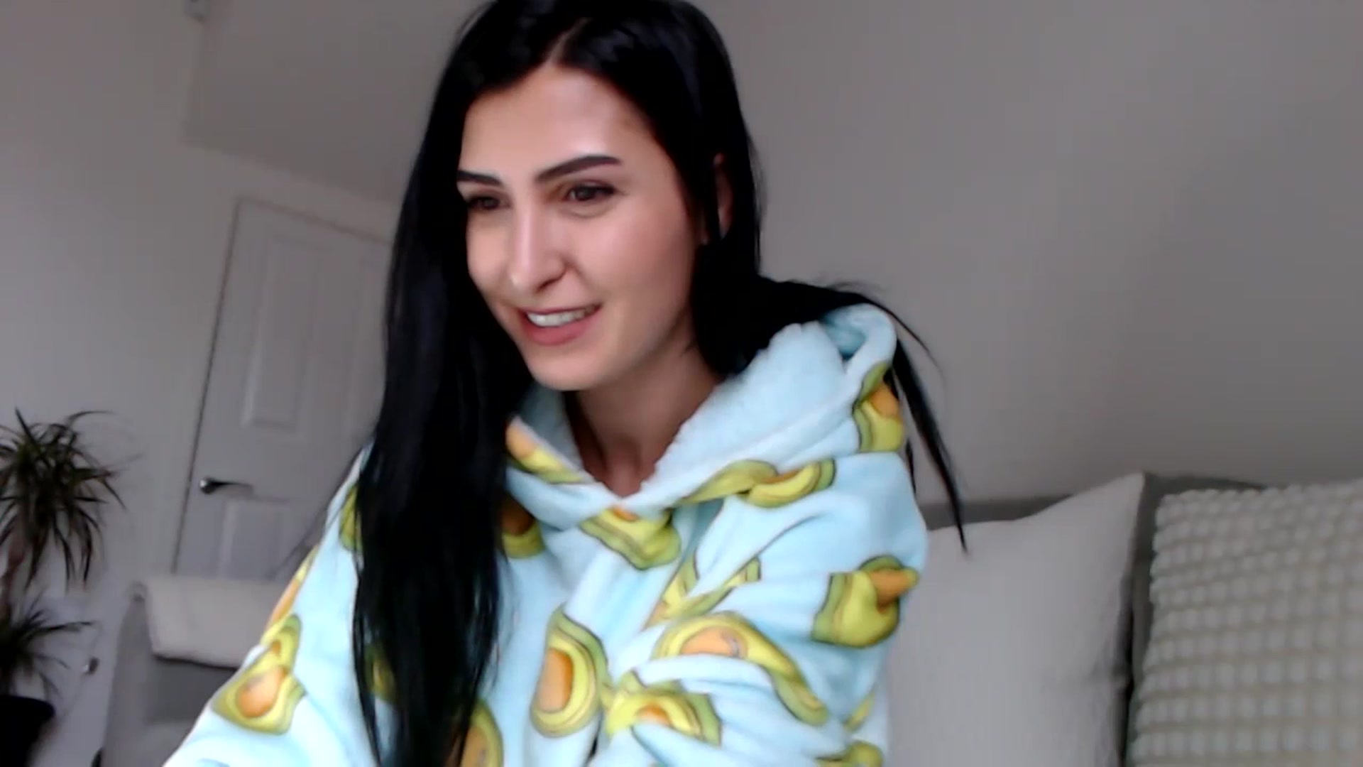 Gallery image thumbnail from LeaIson's myfreecams stream on, 12/05/2023, 12:41 image 4 of 20
