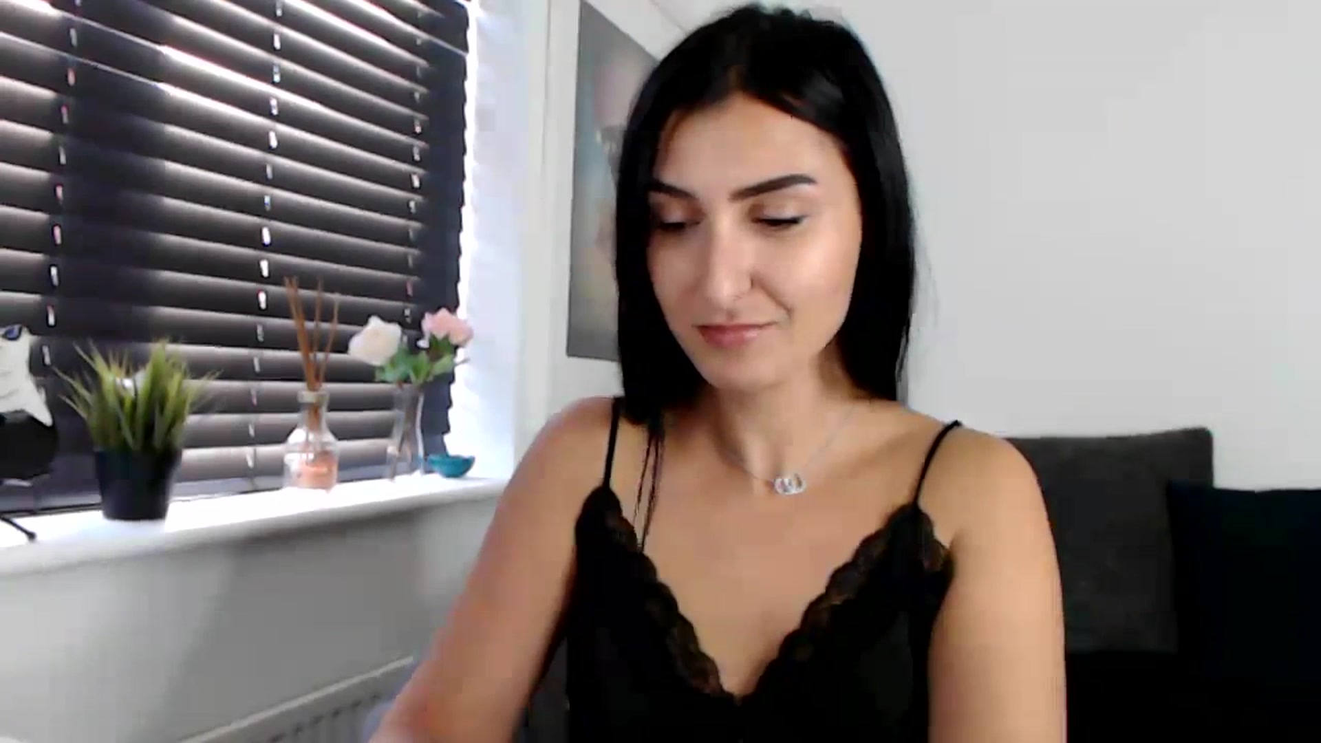 Gallery image thumbnail from LeaIson's myfreecams stream on, 12/06/2023, 14:18 image 7 of 20