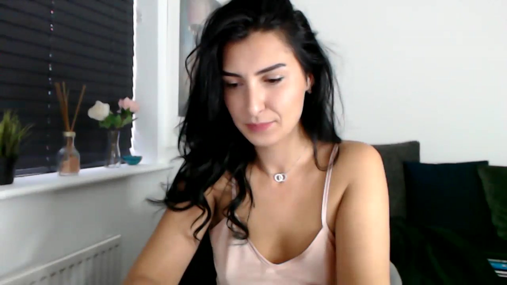 Gallery image thumbnail from LeaIson's myfreecams stream on, 12/07/2023, 11:09 image 18 of 20