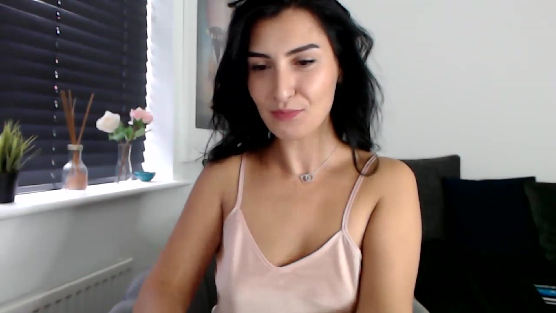 Gallery image thumbnail from LeaIson's myfreecams stream on, 12/07/2023, 12:08 image 18 of 20