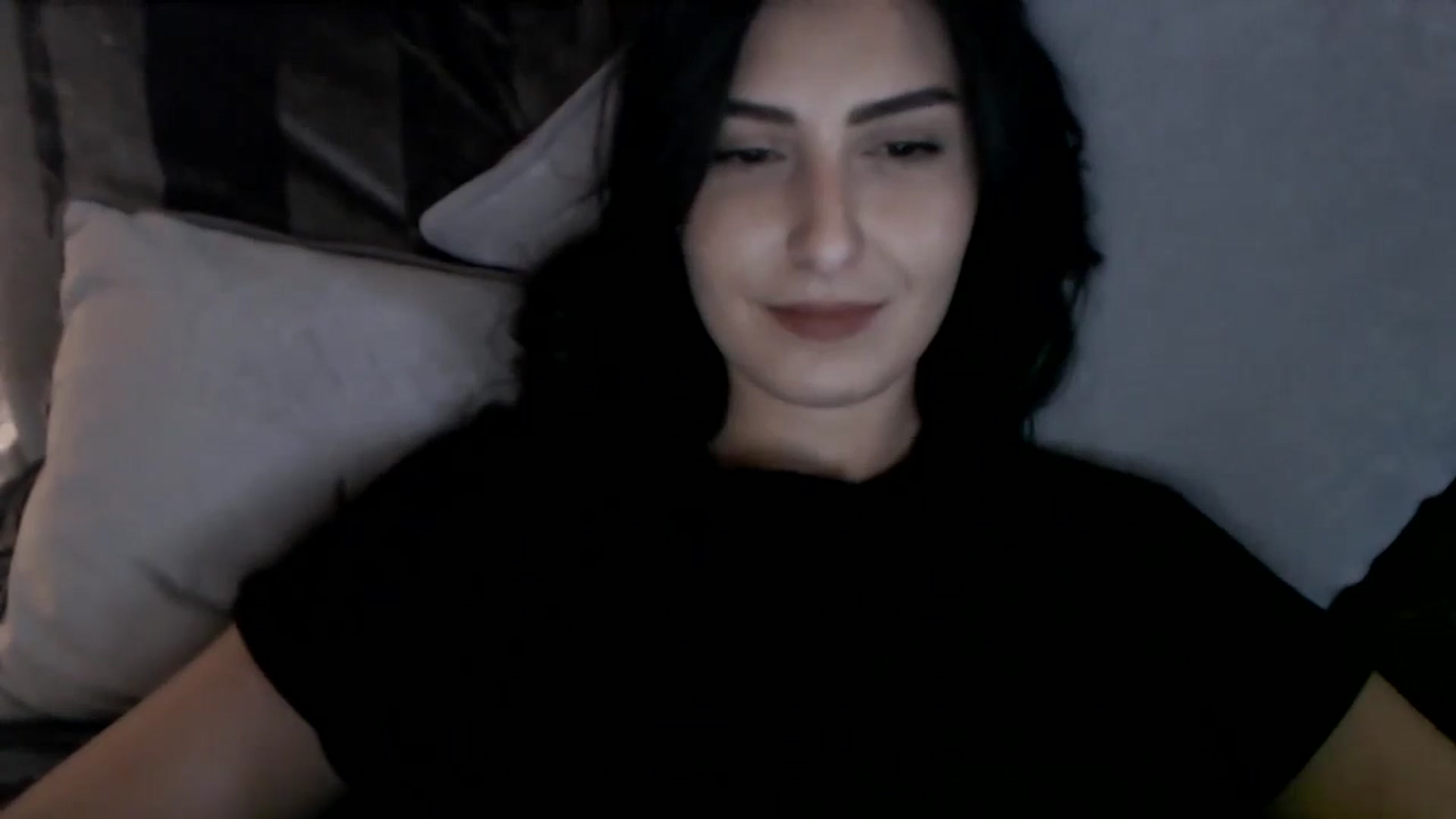 Gallery image thumbnail from LeaIson's myfreecams stream on, 12/08/2023, 14:22 image 17 of 20