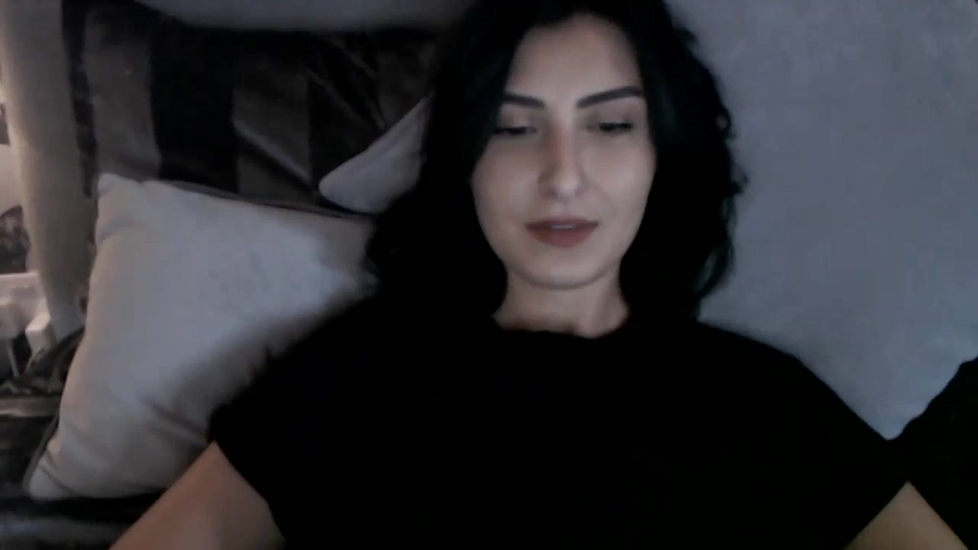 Gallery image thumbnail from LeaIson's myfreecams stream on, 12/08/2023, 14:22 image 9 of 20