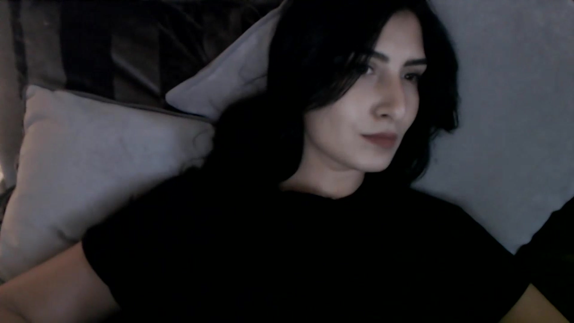 Gallery image thumbnail from LeaIson's myfreecams stream on, 12/08/2023, 14:22 image 18 of 20