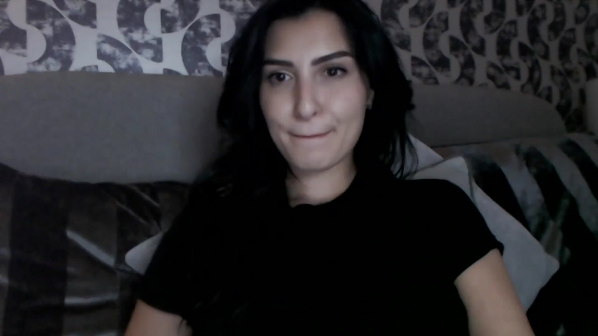 Gallery image thumbnail from LeaIson's myfreecams stream on, 12/08/2023, 16:01 image 2 of 20