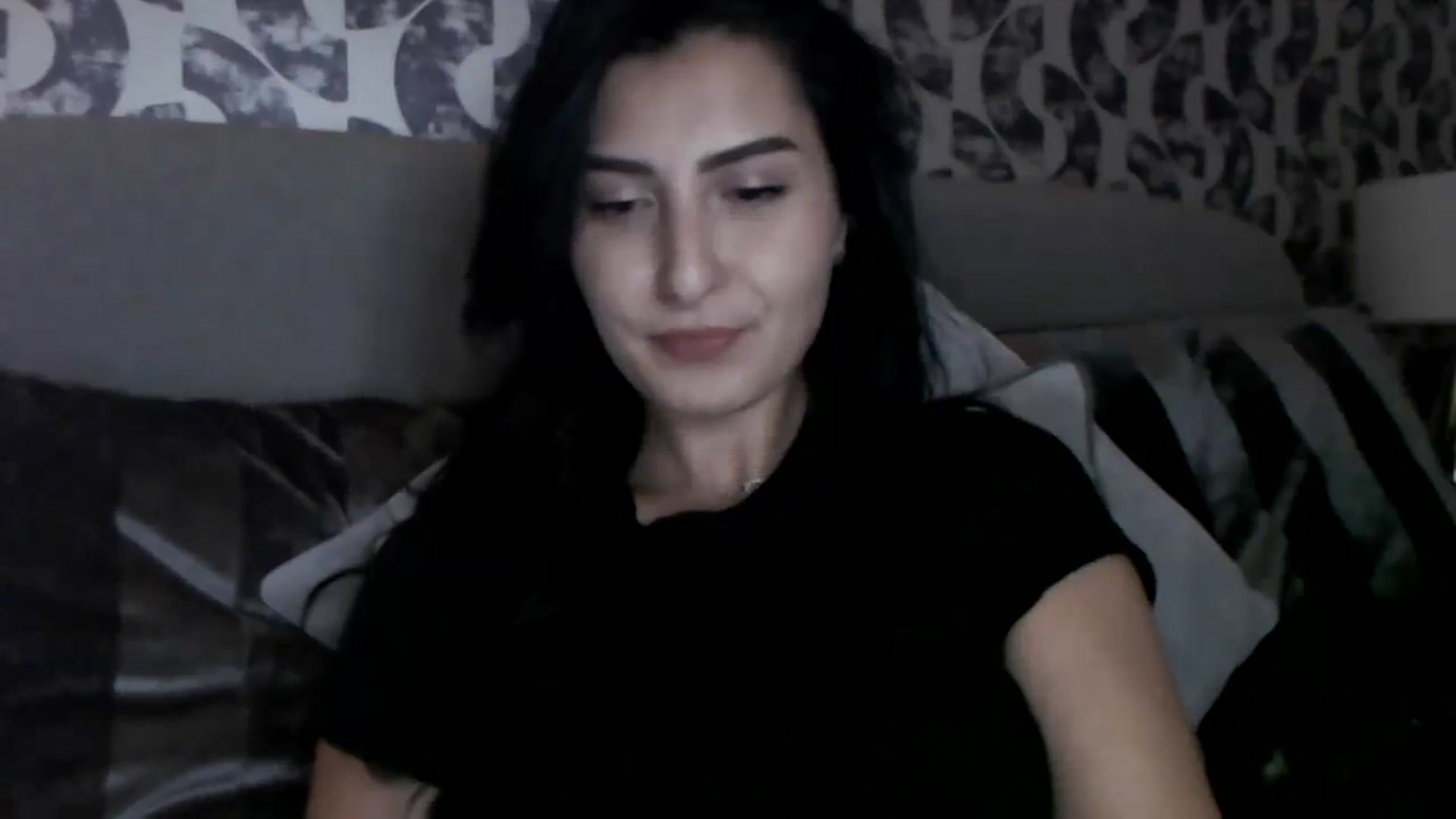 Gallery image thumbnail from LeaIson's myfreecams stream on, 12/08/2023, 16:01 image 17 of 20