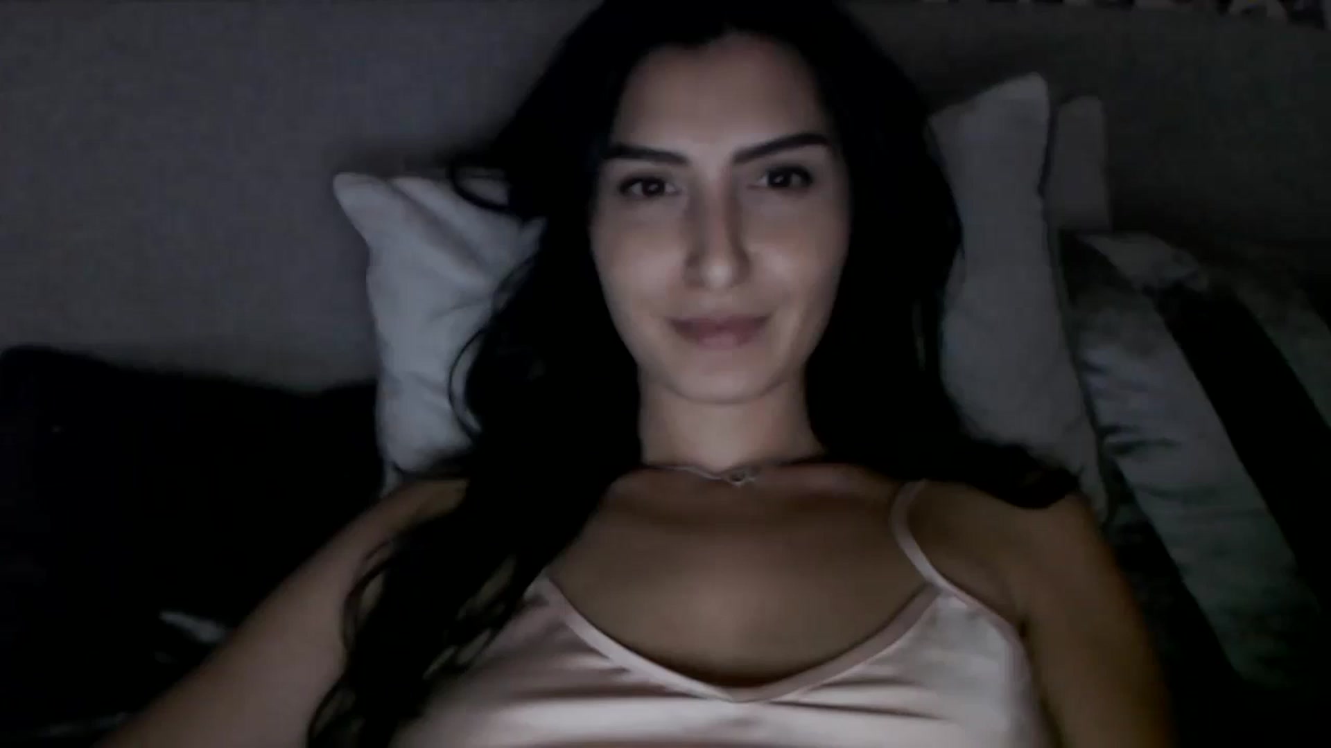 Gallery image thumbnail from LeaIson's myfreecams stream on, 12/08/2023, 19:52 image 1 of 20