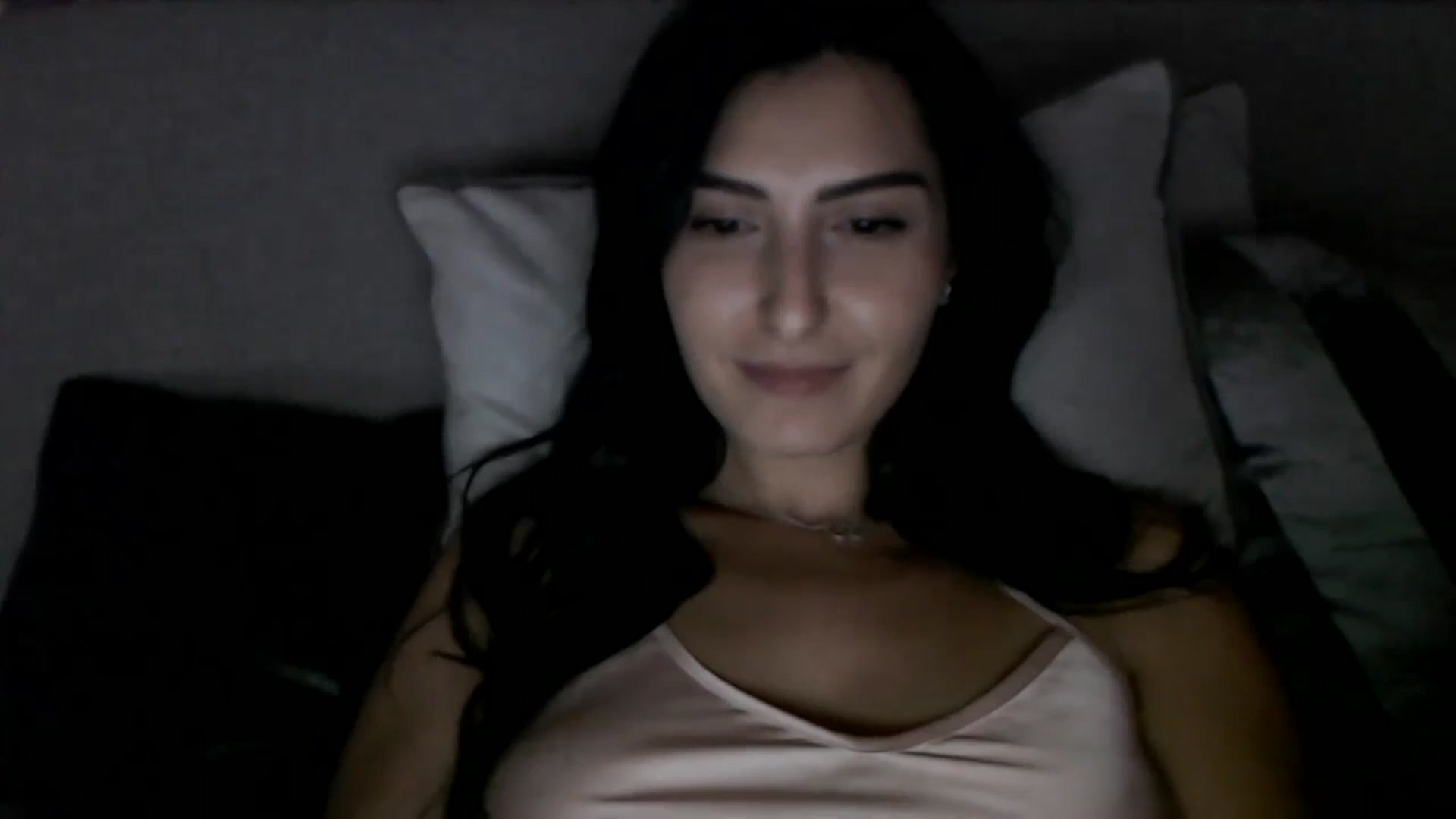 Gallery image thumbnail from LeaIson's myfreecams stream on, 12/08/2023, 19:52 image 14 of 20