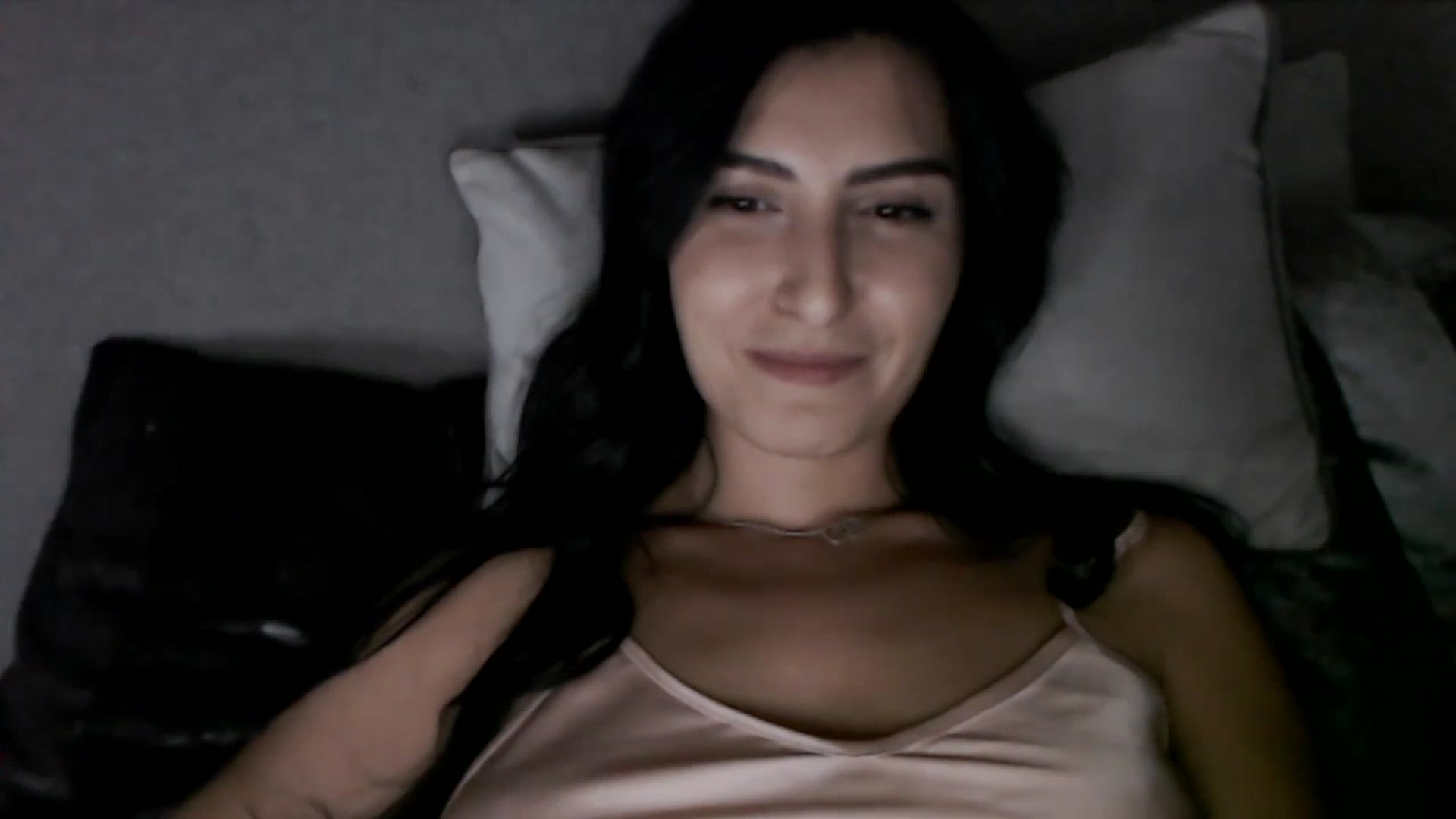 Gallery image thumbnail from LeaIson's myfreecams stream on, 12/08/2023, 20:30 image 6 of 20