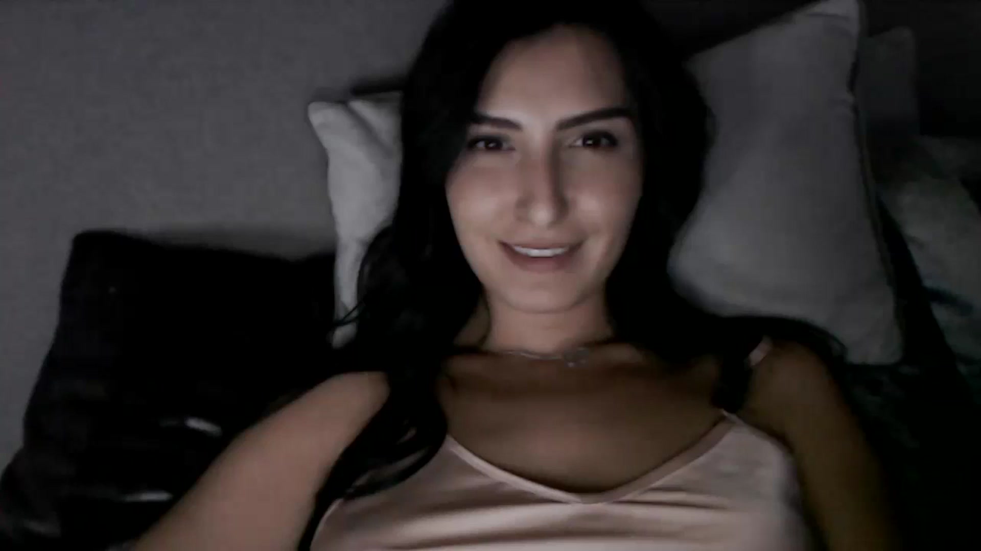Gallery image thumbnail from LeaIson's myfreecams stream on, 12/08/2023, 20:30 image 9 of 20