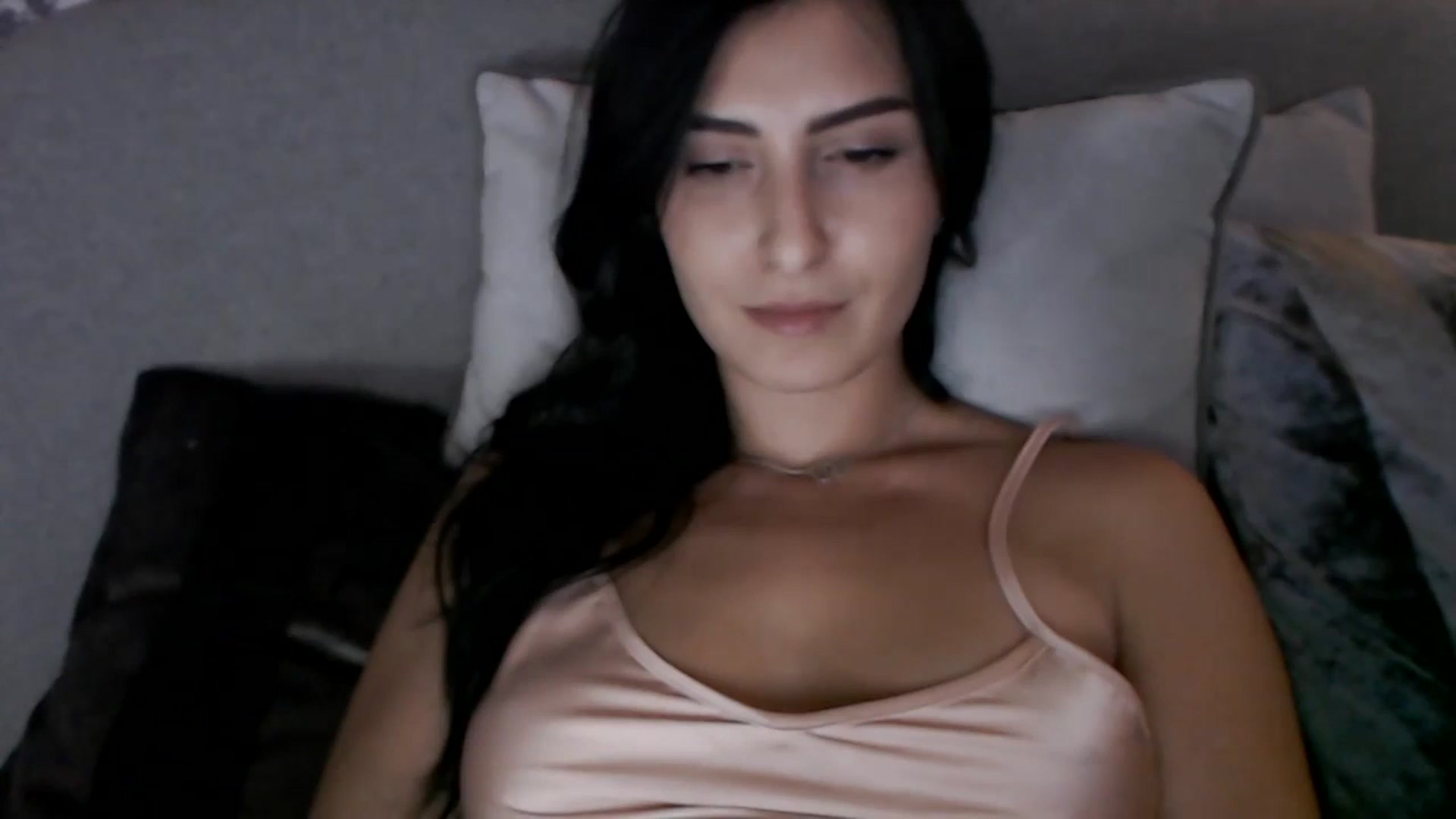 Gallery image thumbnail from LeaIson's myfreecams stream on, 12/08/2023, 20:30 image 19 of 20