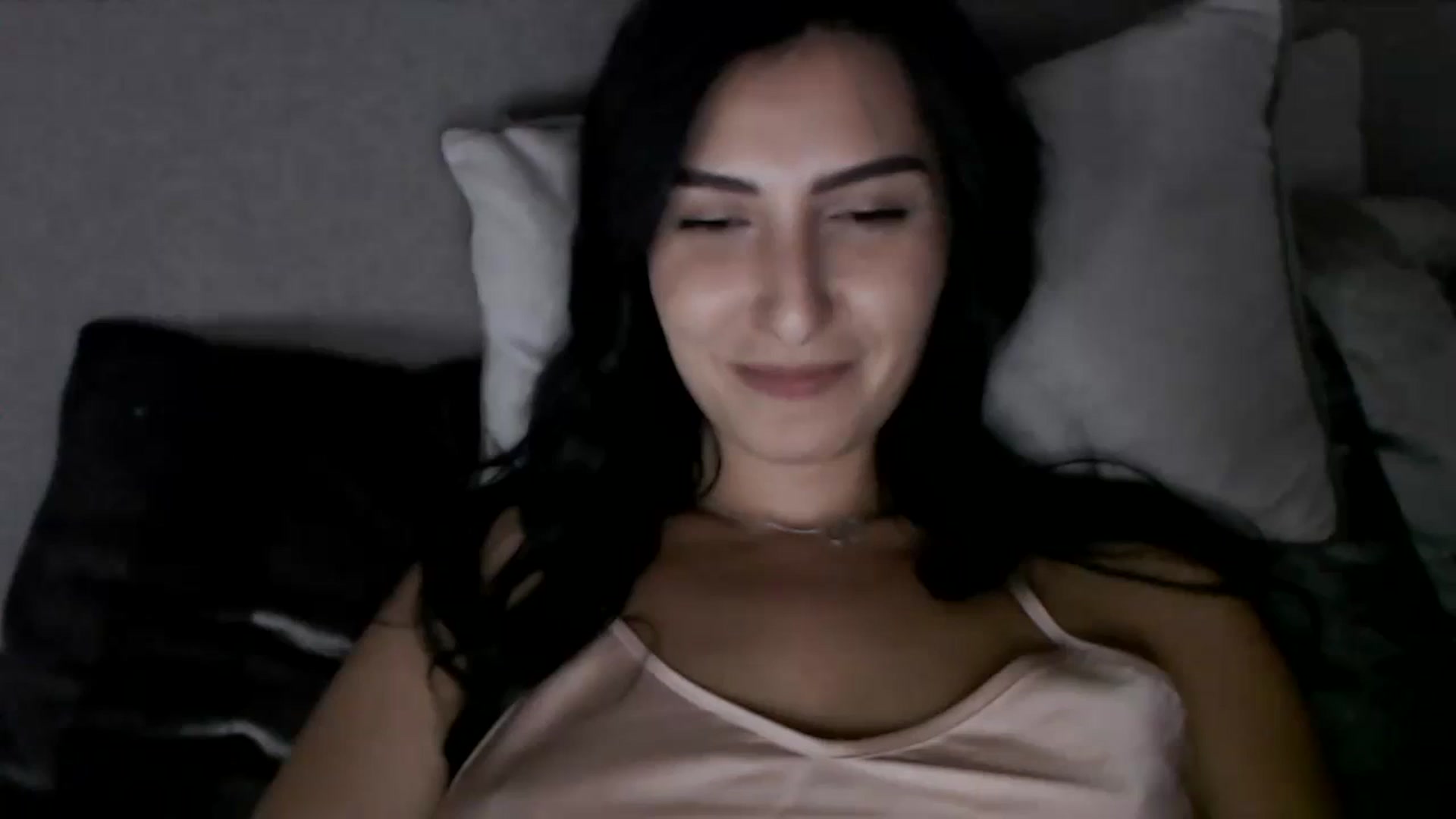 Gallery image thumbnail from LeaIson's myfreecams stream on, 12/08/2023, 20:30 image 4 of 20