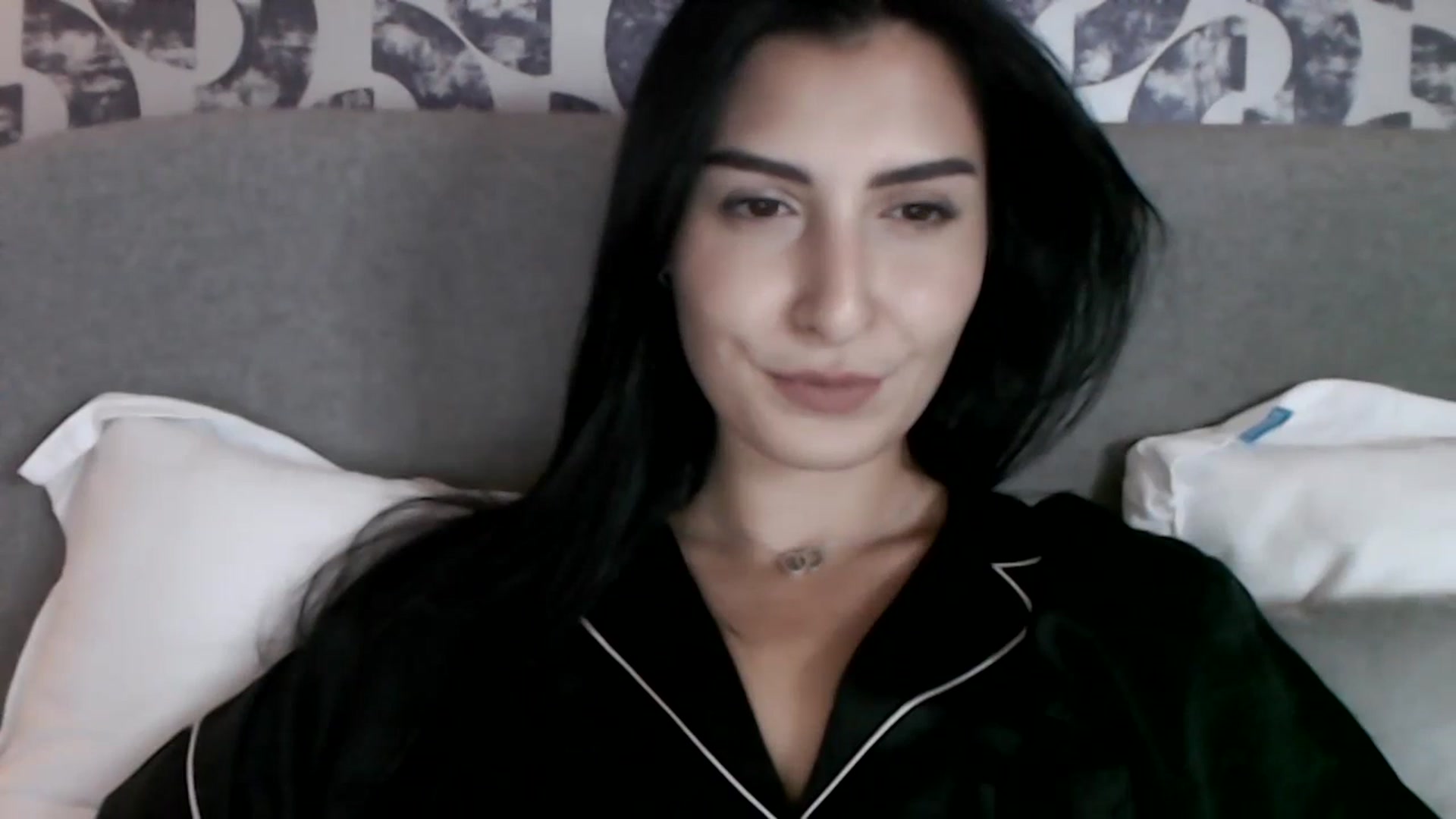 Gallery image thumbnail from LeaIson's myfreecams stream on, 12/11/2023, 10:10 image 9 of 20
