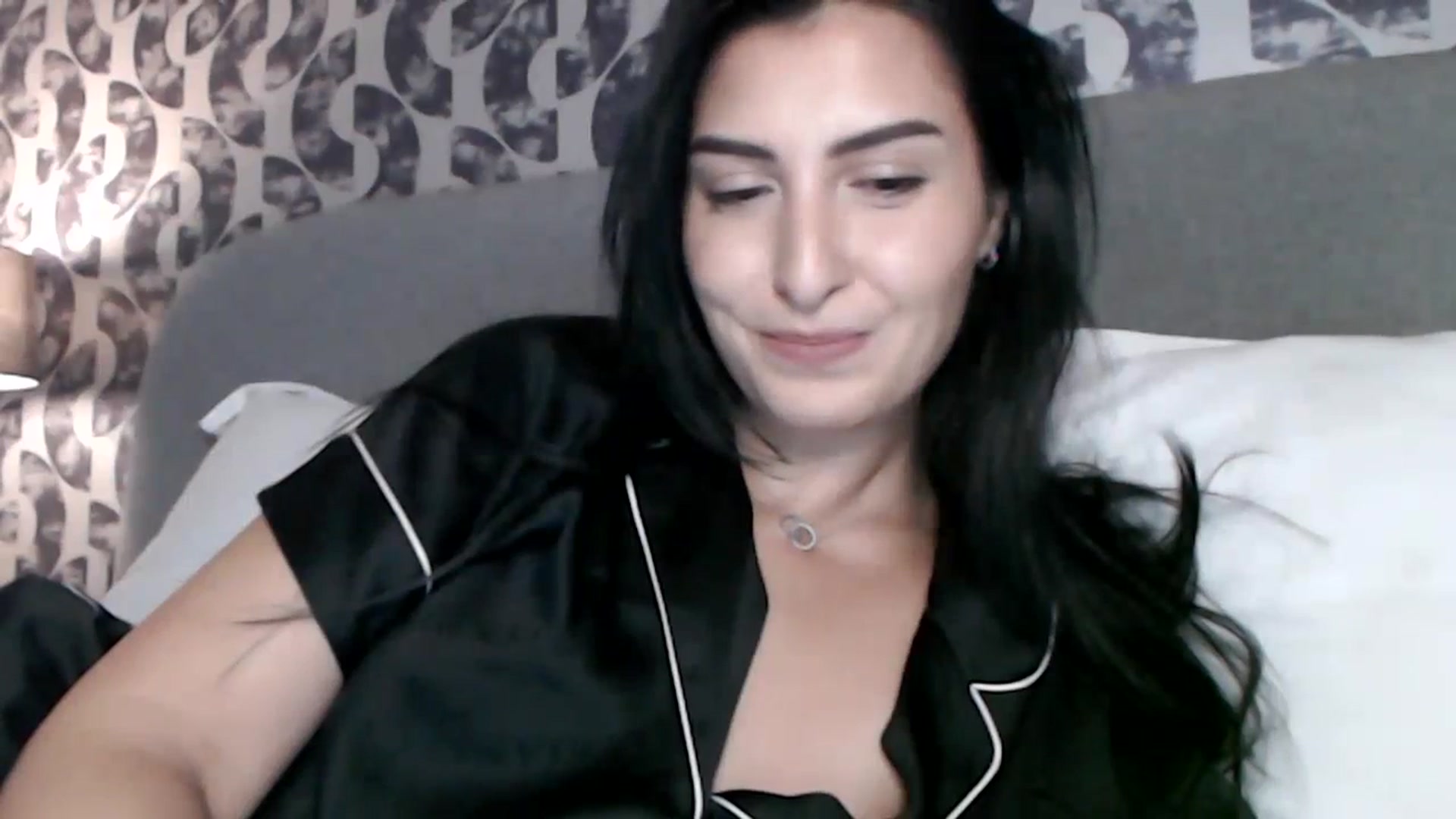 Gallery image thumbnail from LeaIson's myfreecams stream on, 12/11/2023, 10:10 image 16 of 20