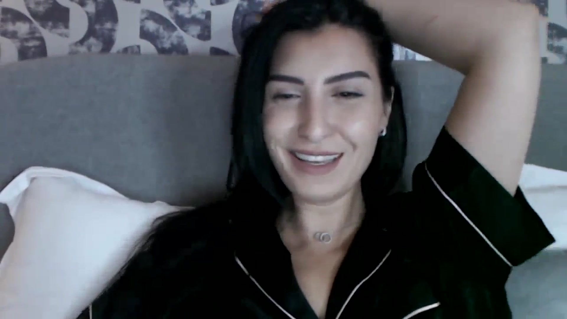Gallery image thumbnail from LeaIson's myfreecams stream on, 12/11/2023, 10:10 image 5 of 20
