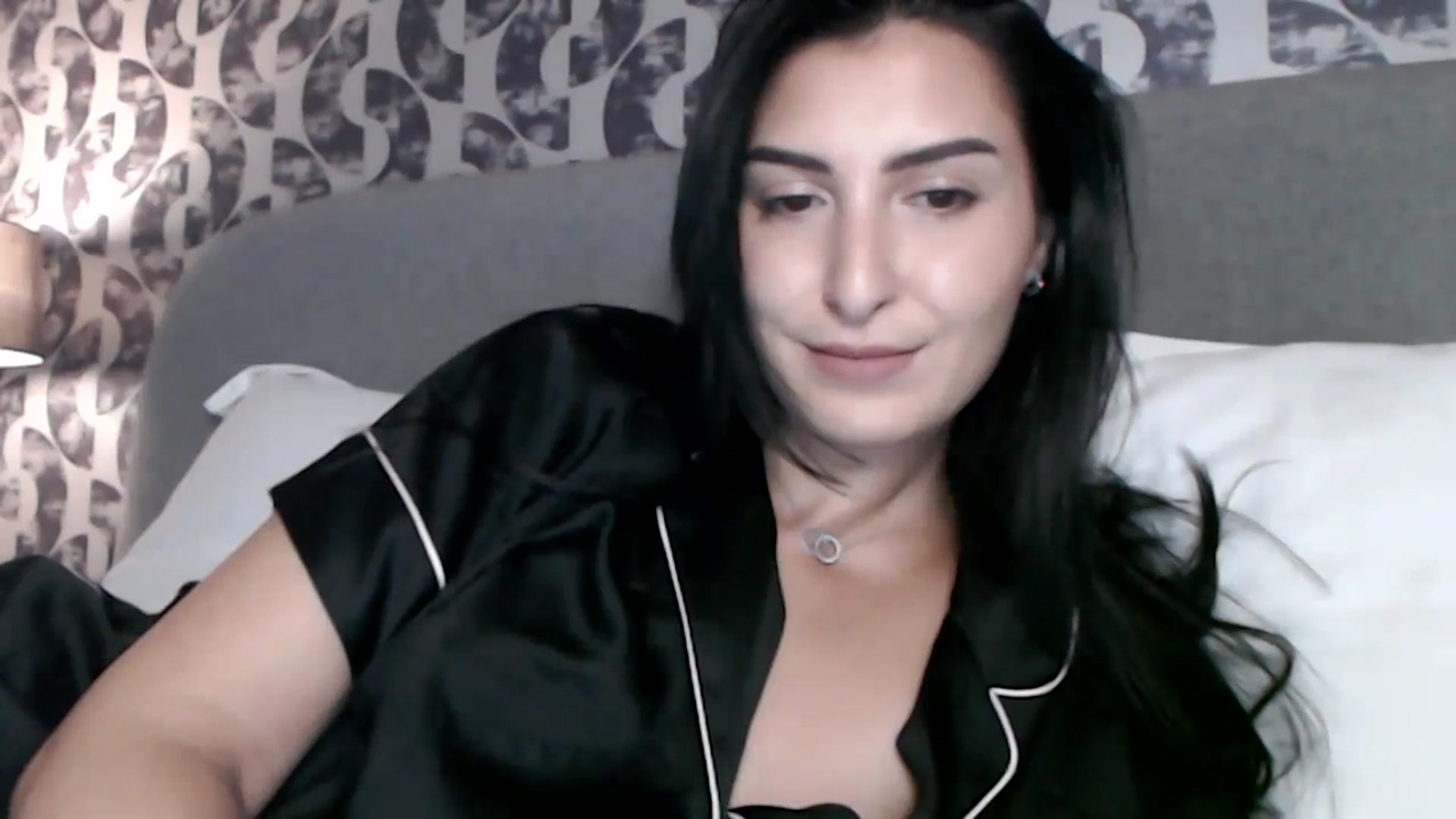 Gallery image thumbnail from LeaIson's myfreecams stream on, 12/11/2023, 10:10 image 17 of 20