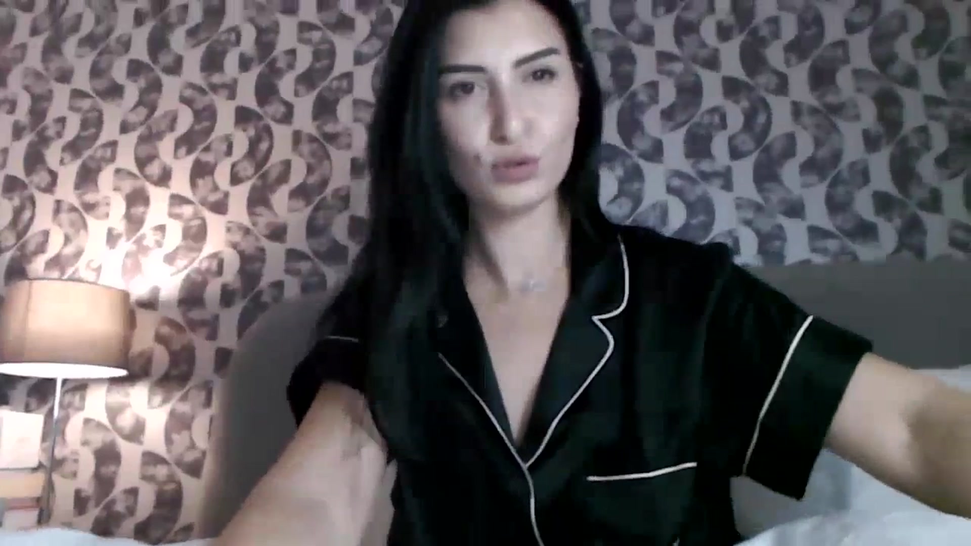 Gallery image thumbnail from LeaIson's myfreecams stream on, 12/11/2023, 10:10 image 12 of 20