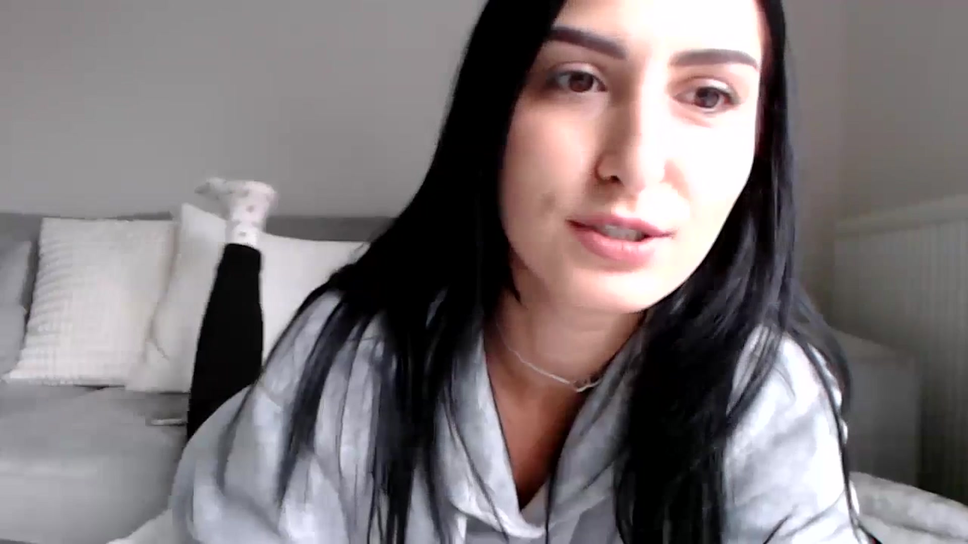 Gallery image thumbnail from LeaIson's myfreecams stream on, 12/11/2023, 12:45 image 4 of 20