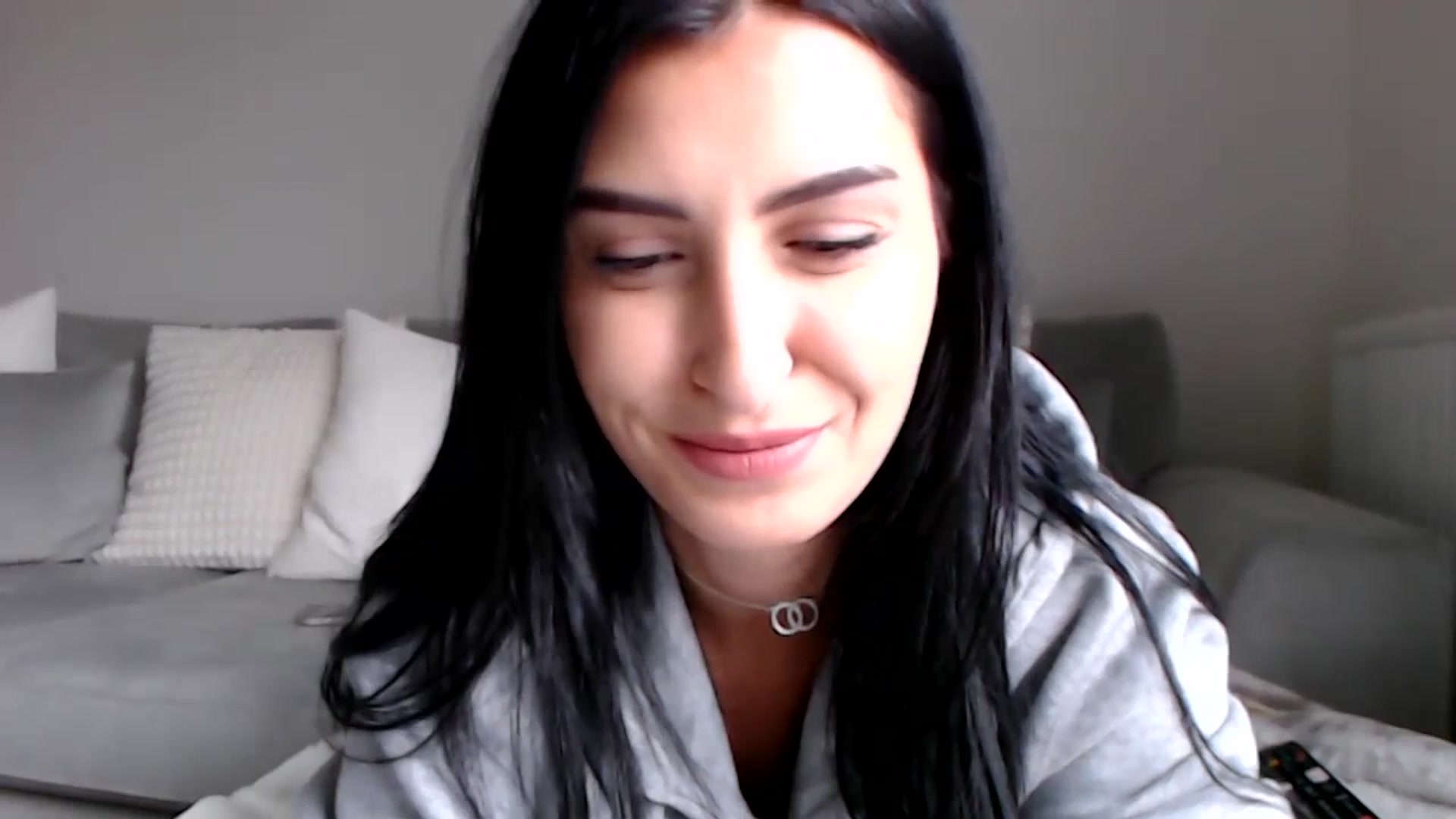 Gallery image thumbnail from LeaIson's myfreecams stream on, 12/11/2023, 12:45 image 5 of 20