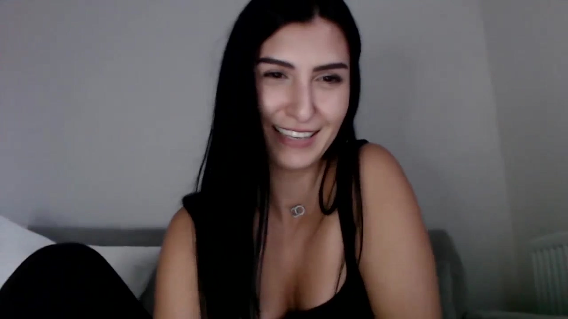 Gallery image thumbnail from LeaIson's myfreecams stream on, 12/11/2023, 15:22 image 20 of 20