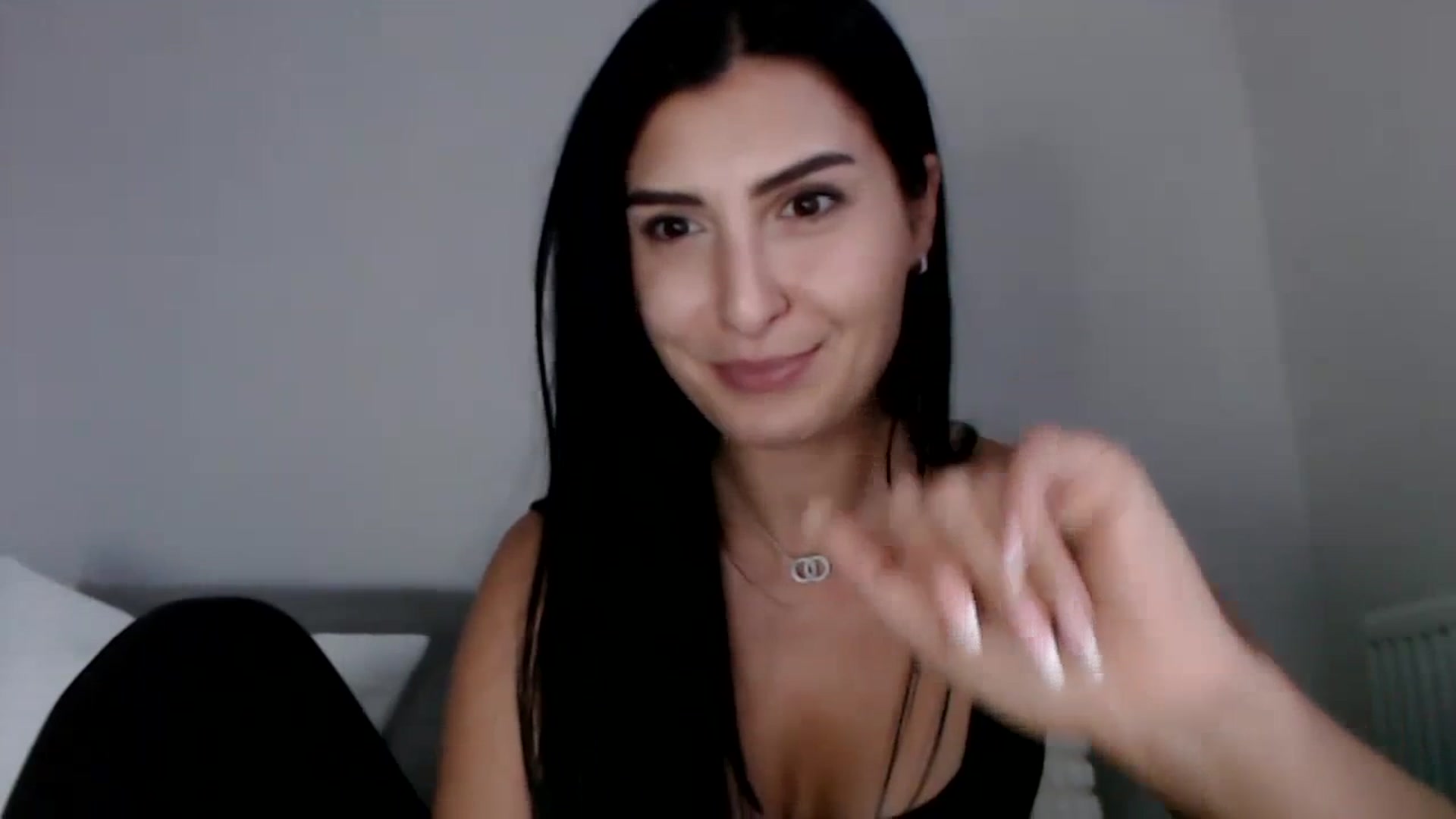 Gallery image thumbnail from LeaIson's myfreecams stream on, 12/11/2023, 15:22 image 19 of 20