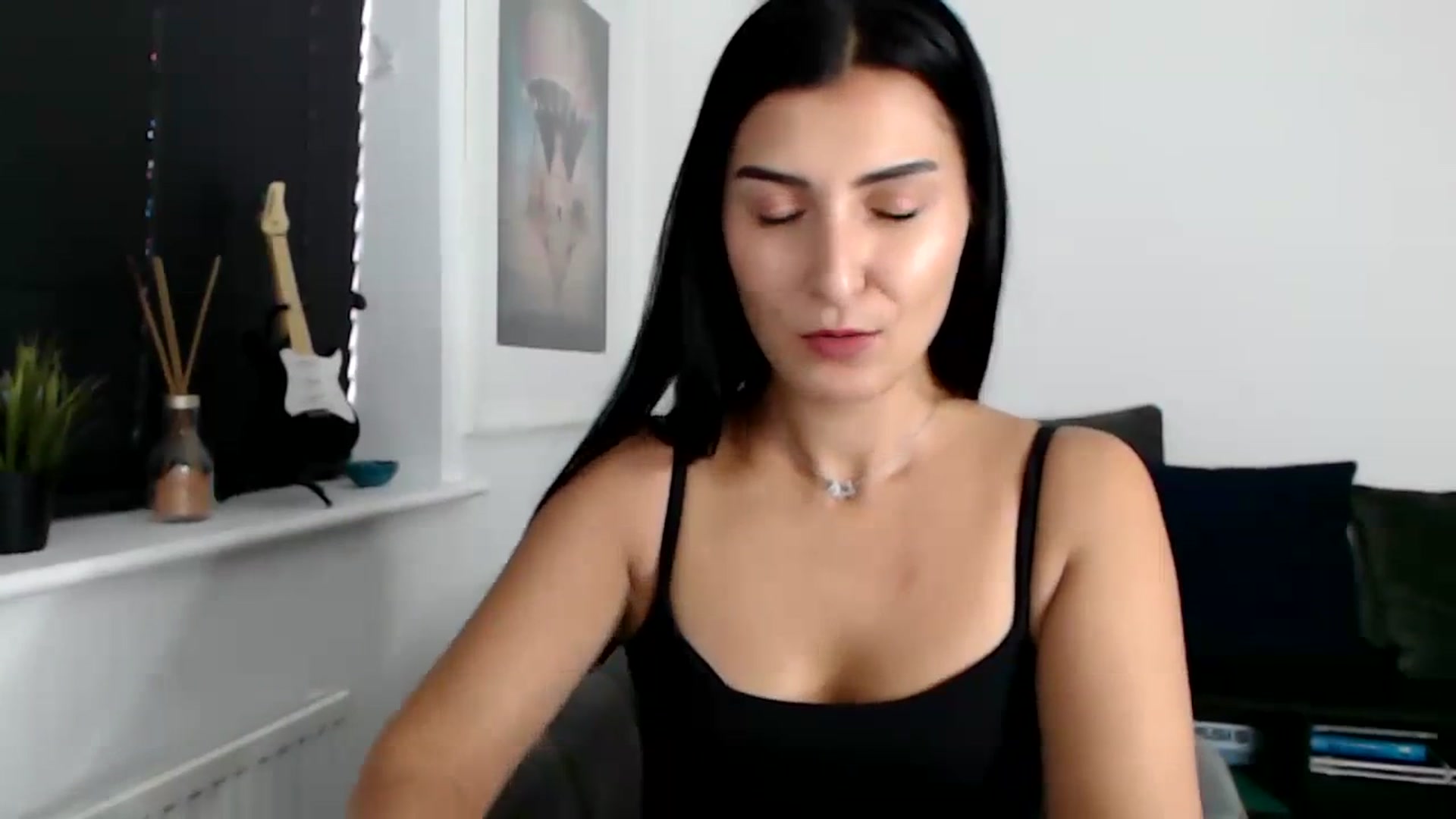 Gallery image thumbnail from LeaIson's myfreecams stream on, 12/20/2023, 12:18 image 3 of 20
