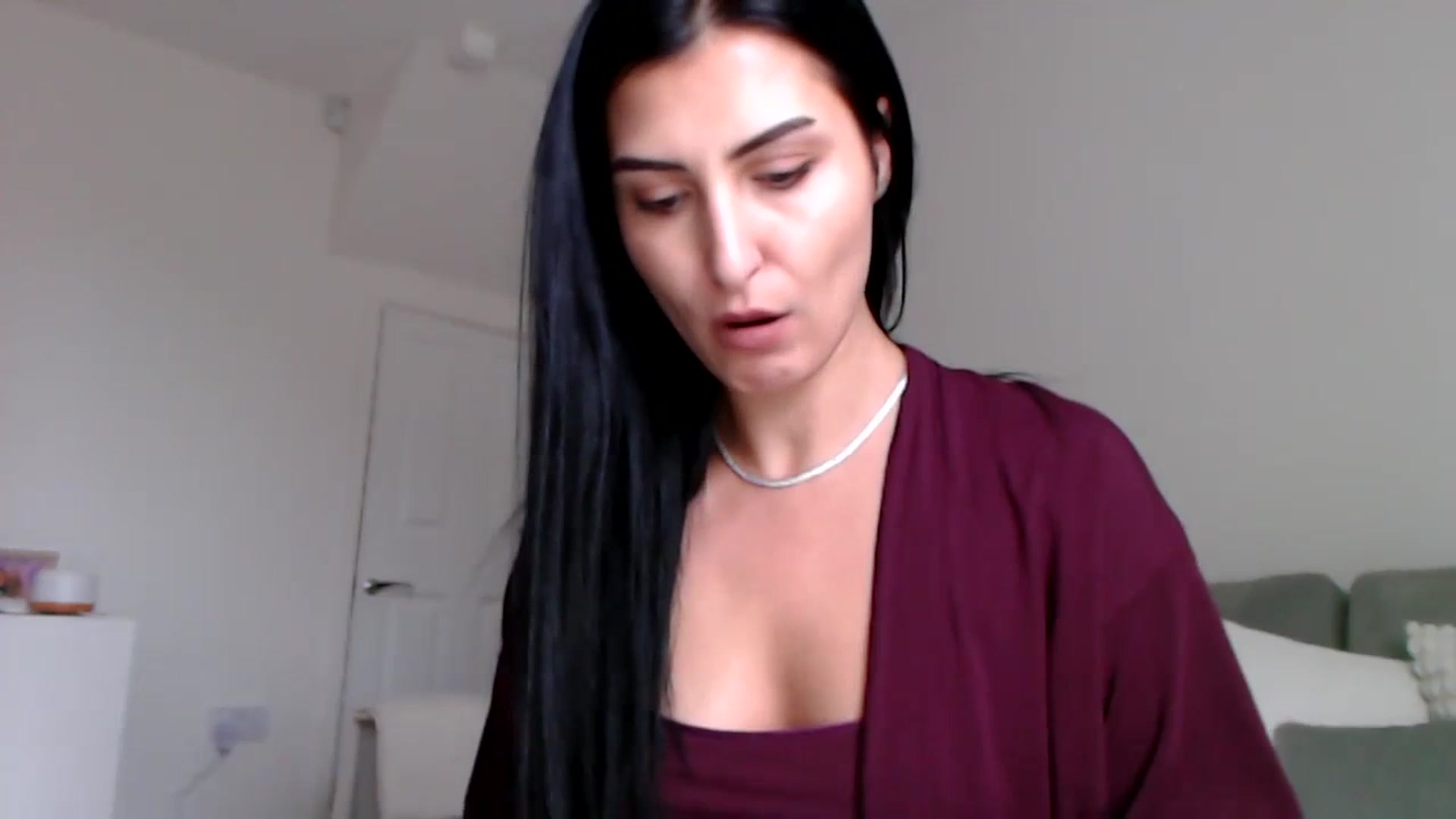 Gallery image thumbnail from LeaIson's myfreecams stream on, 01/08/2024, 13:44 image 11 of 20