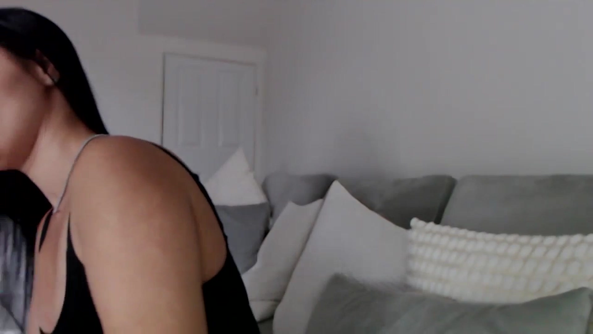 Gallery image thumbnail from LeaIson's myfreecams stream on, 01/08/2024, 14:43 image 9 of 20