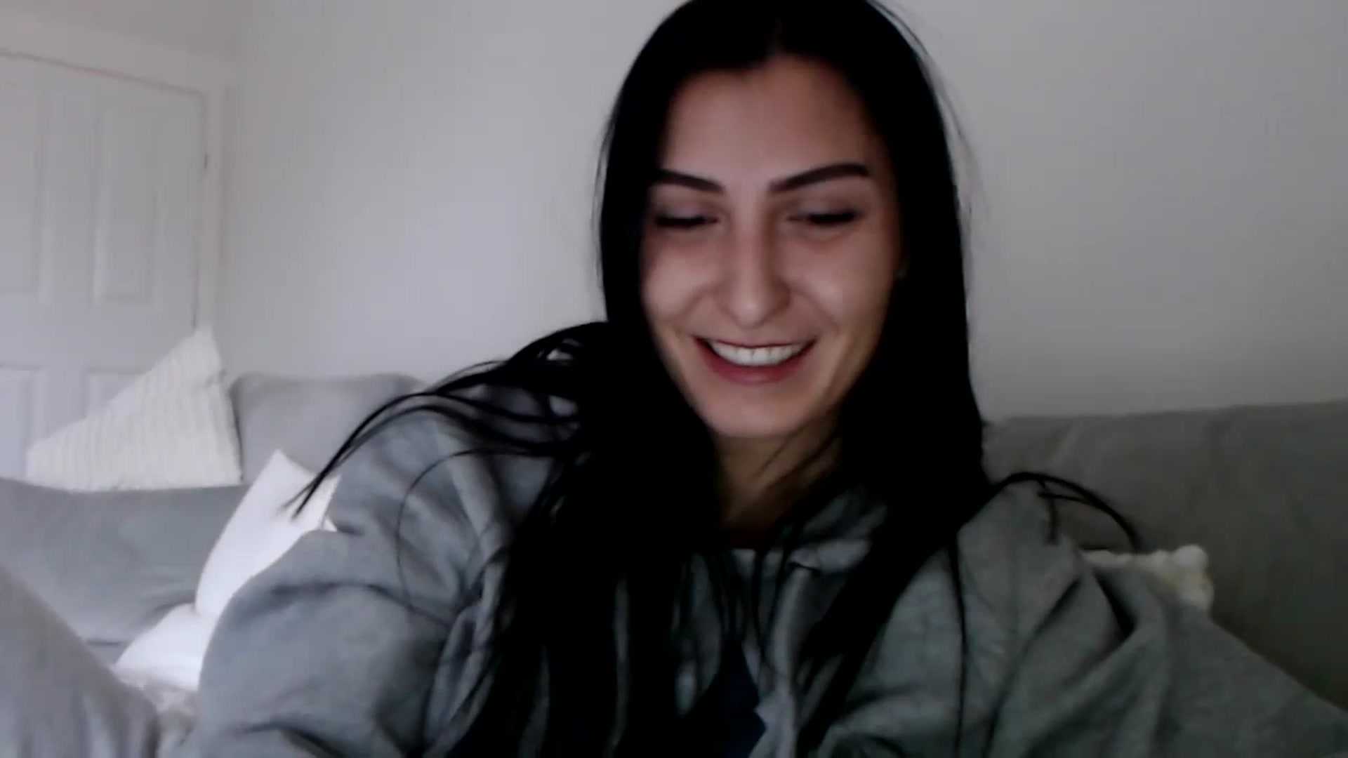 Gallery image thumbnail from LeaIson's myfreecams stream on, 01/11/2024, 10:59 image 14 of 20