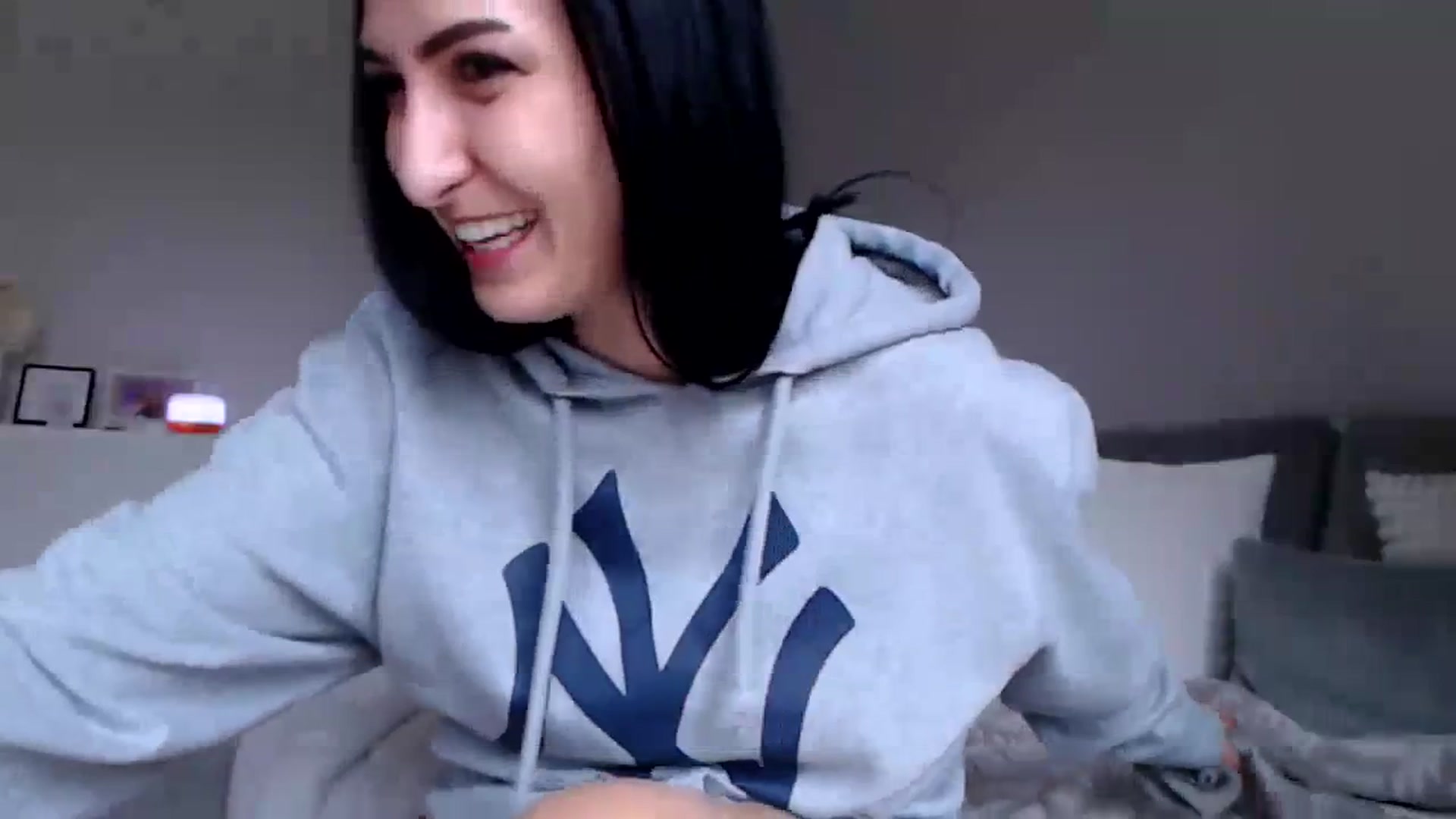 Gallery image thumbnail from LeaIson's myfreecams stream on, 01/11/2024, 12:18 image 6 of 20