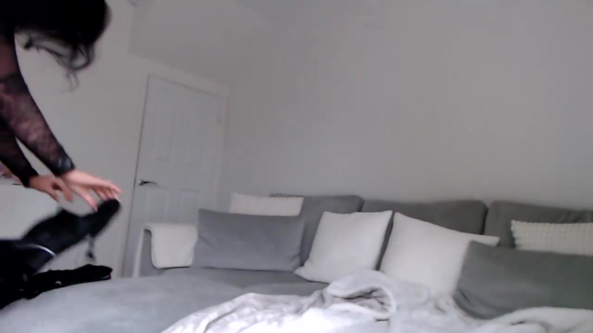 Gallery image thumbnail from LeaIson's myfreecams stream on, 01/12/2024, 12:18 image 3 of 20