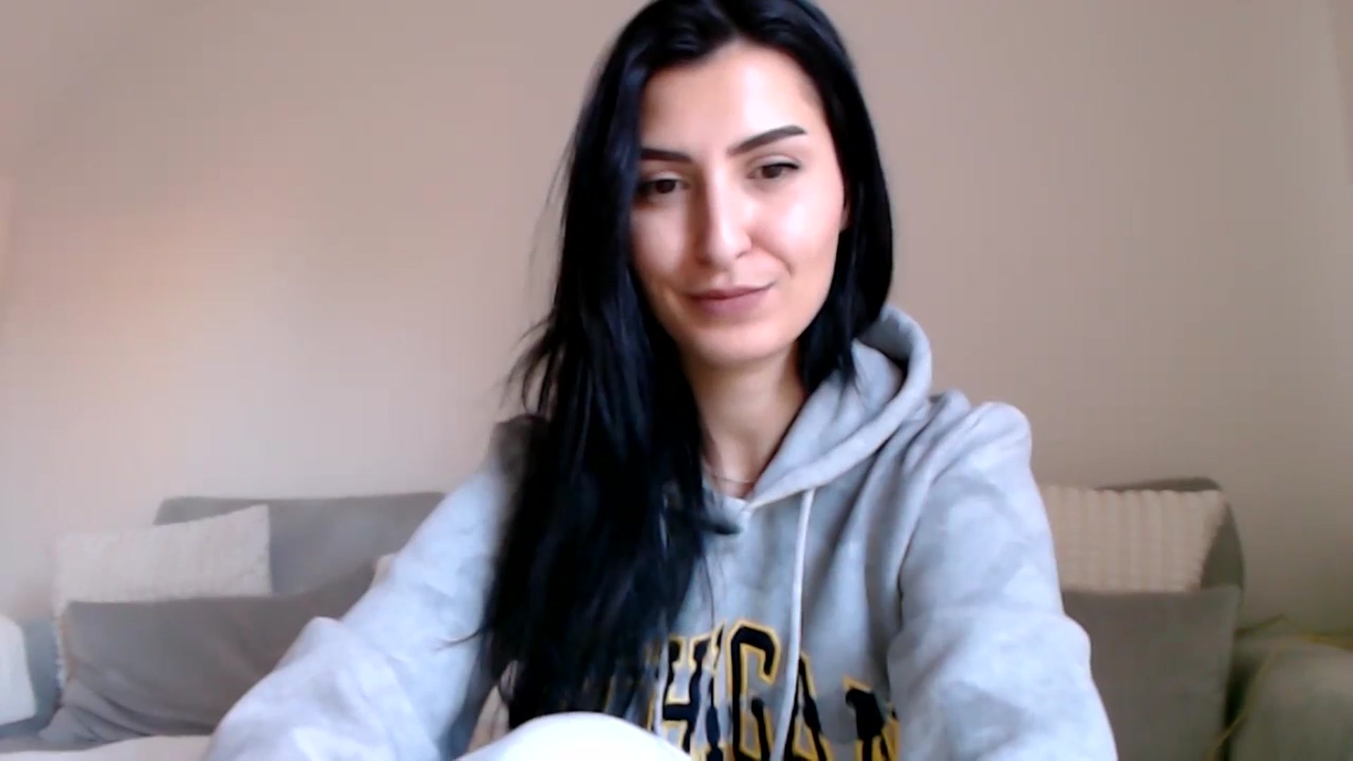 Gallery image thumbnail from LeaIson's myfreecams stream on, 01/15/2024, 10:59 image 11 of 20